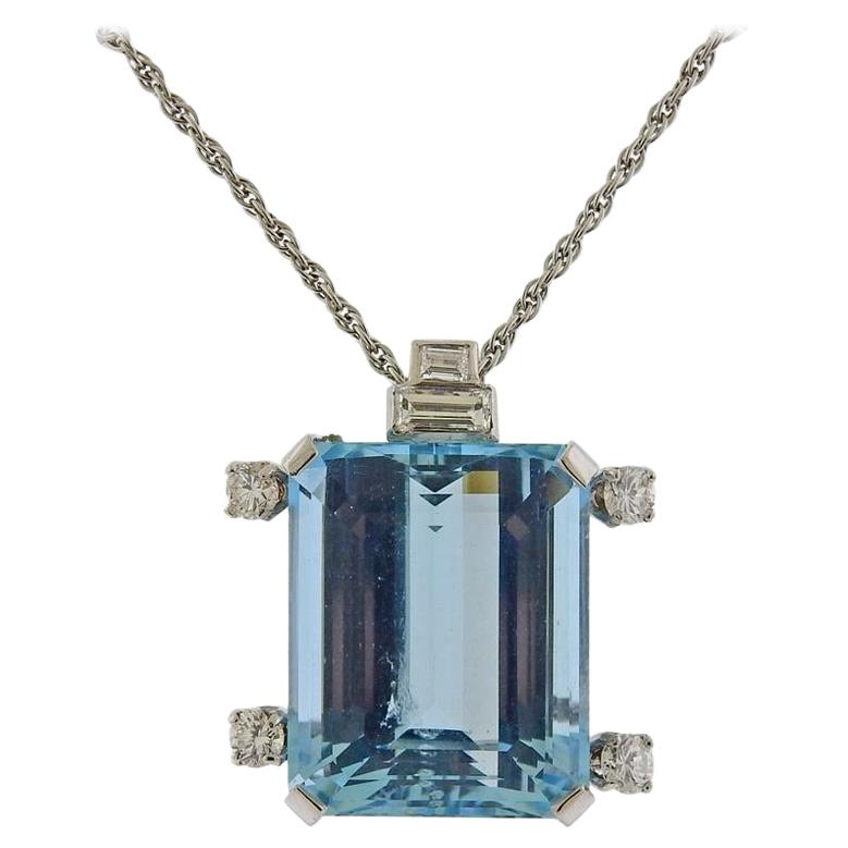 35 Carat Aquamarine Gold Diamond Pendant Necklace For Sale