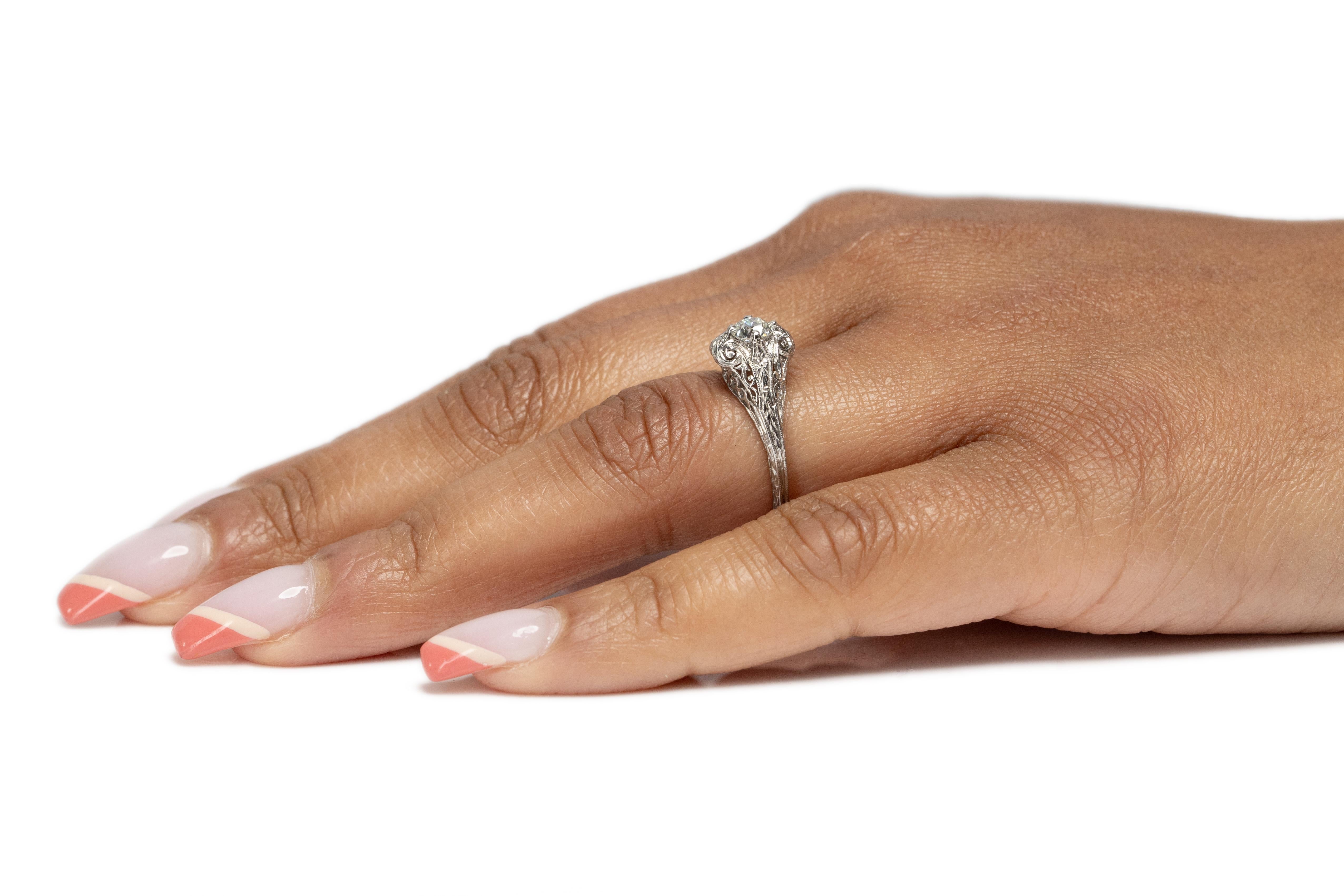 Women's .35 Carat Art Deco Diamond Platinum Engagement Ring For Sale