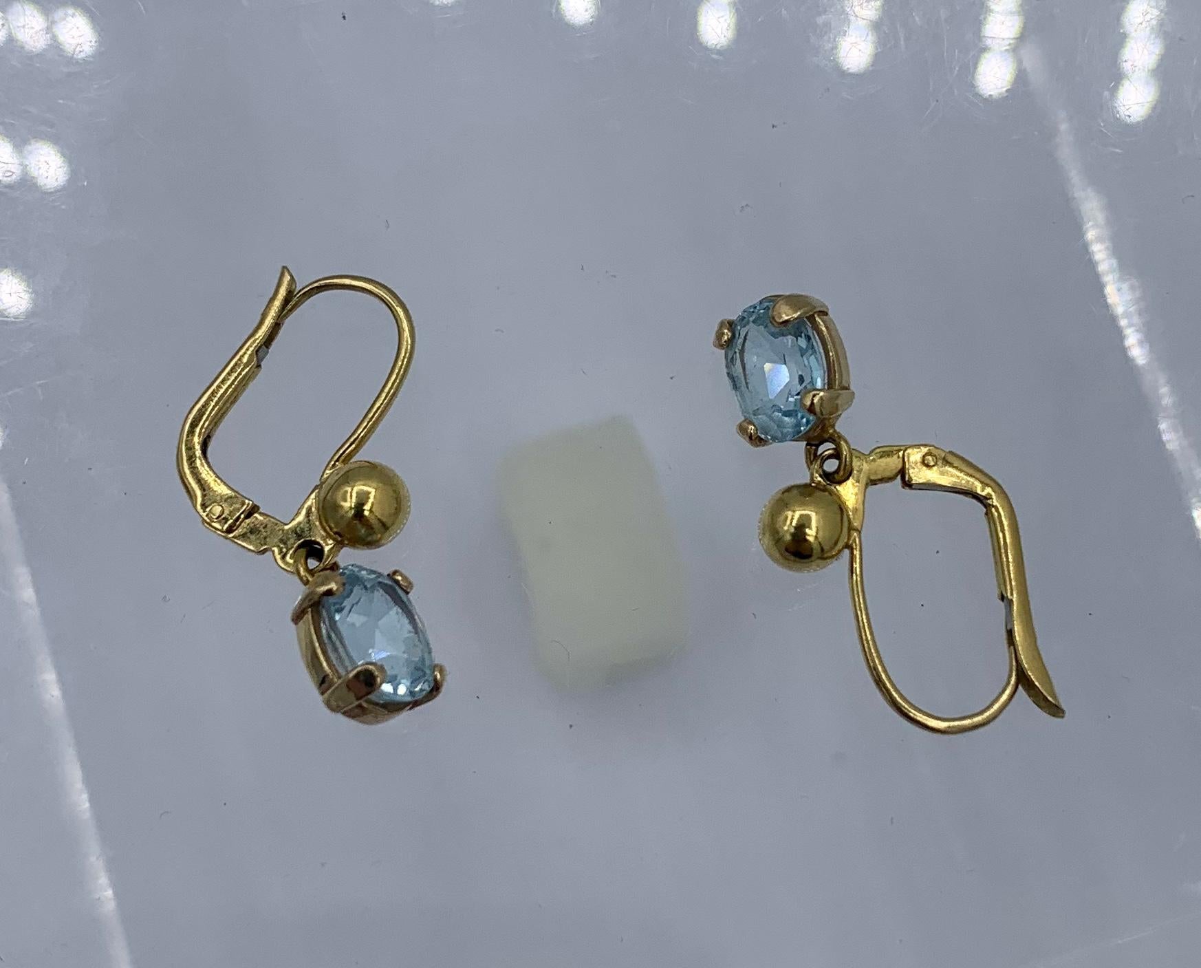 3.5 Carat Blue Topaz Dangle Earrings 14 Karat Gold Mid-Century Lever Backs 1