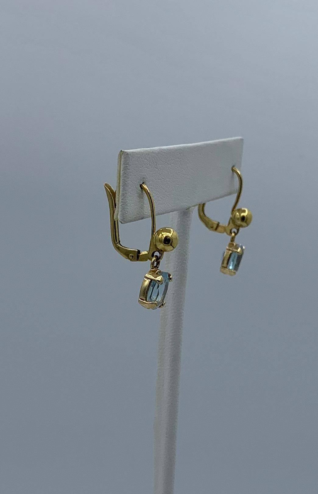 3.5 Carat Blue Topaz Dangle Earrings 14 Karat Gold Mid-Century Lever Backs 2