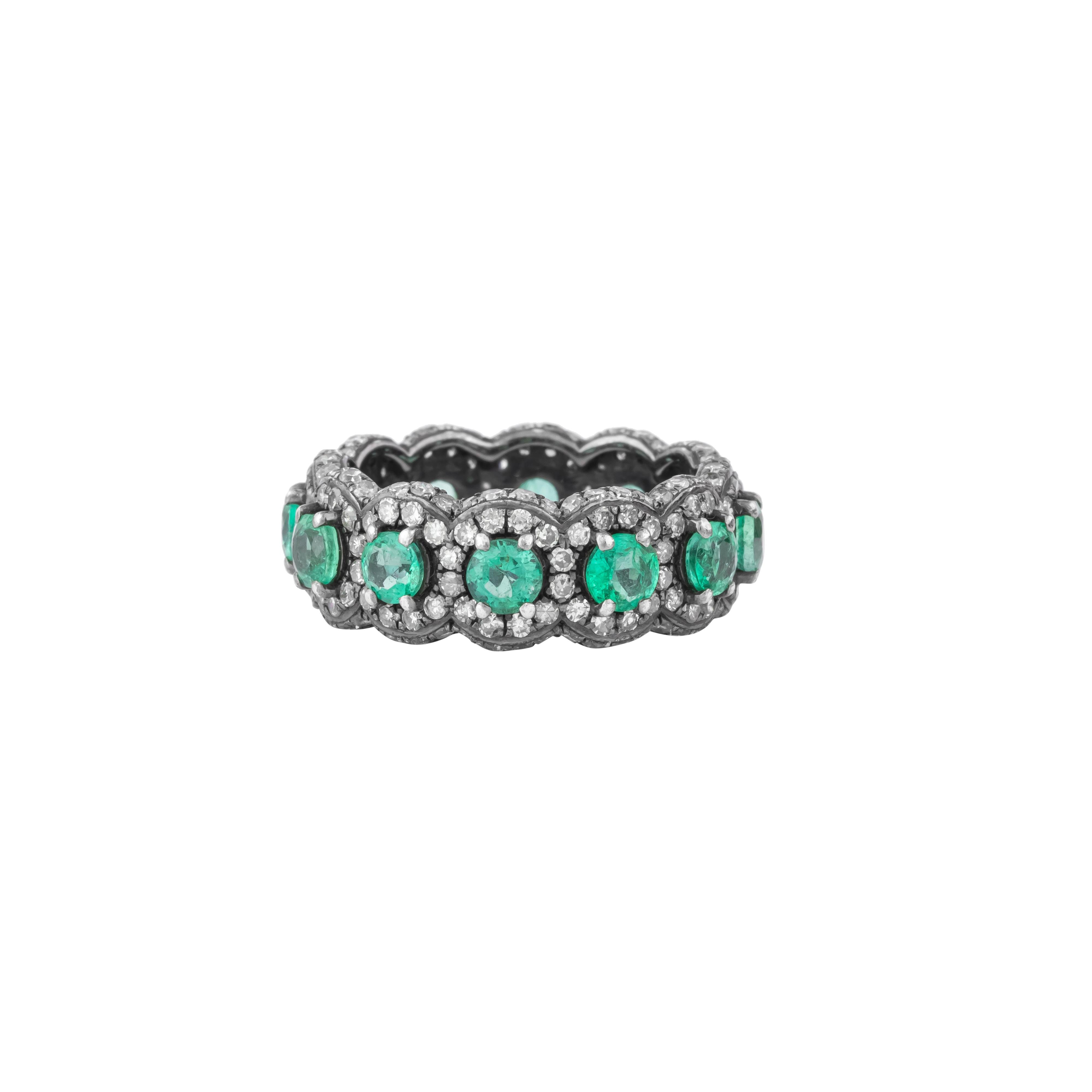 Contemporary 3.5 Carat Diamond and Emerald Band Ring For Sale