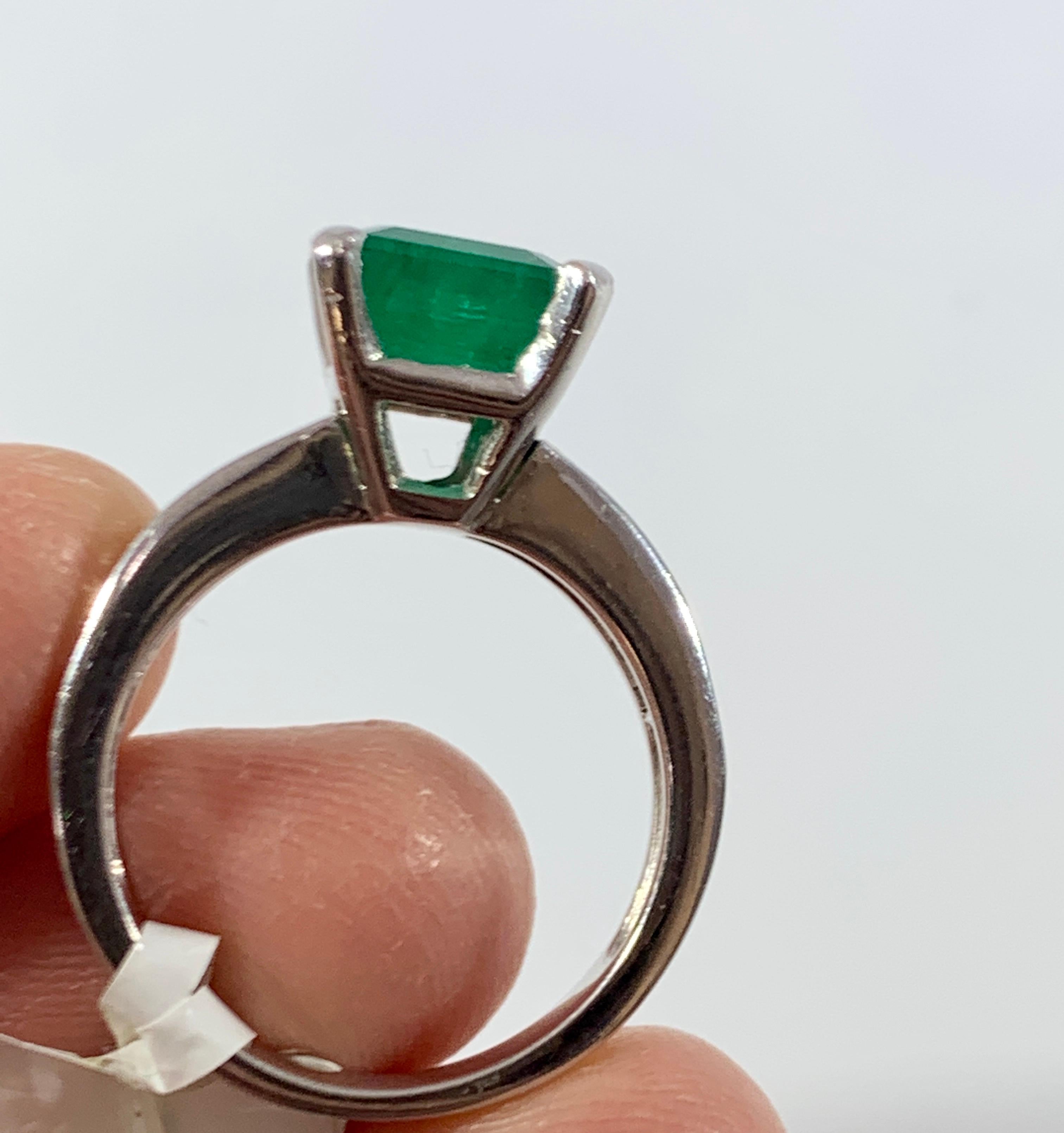 3.5 Carat Emerald Cut Emerald and 0.5 Carat Diamond Ring 14 Karat White Gold For Sale 3