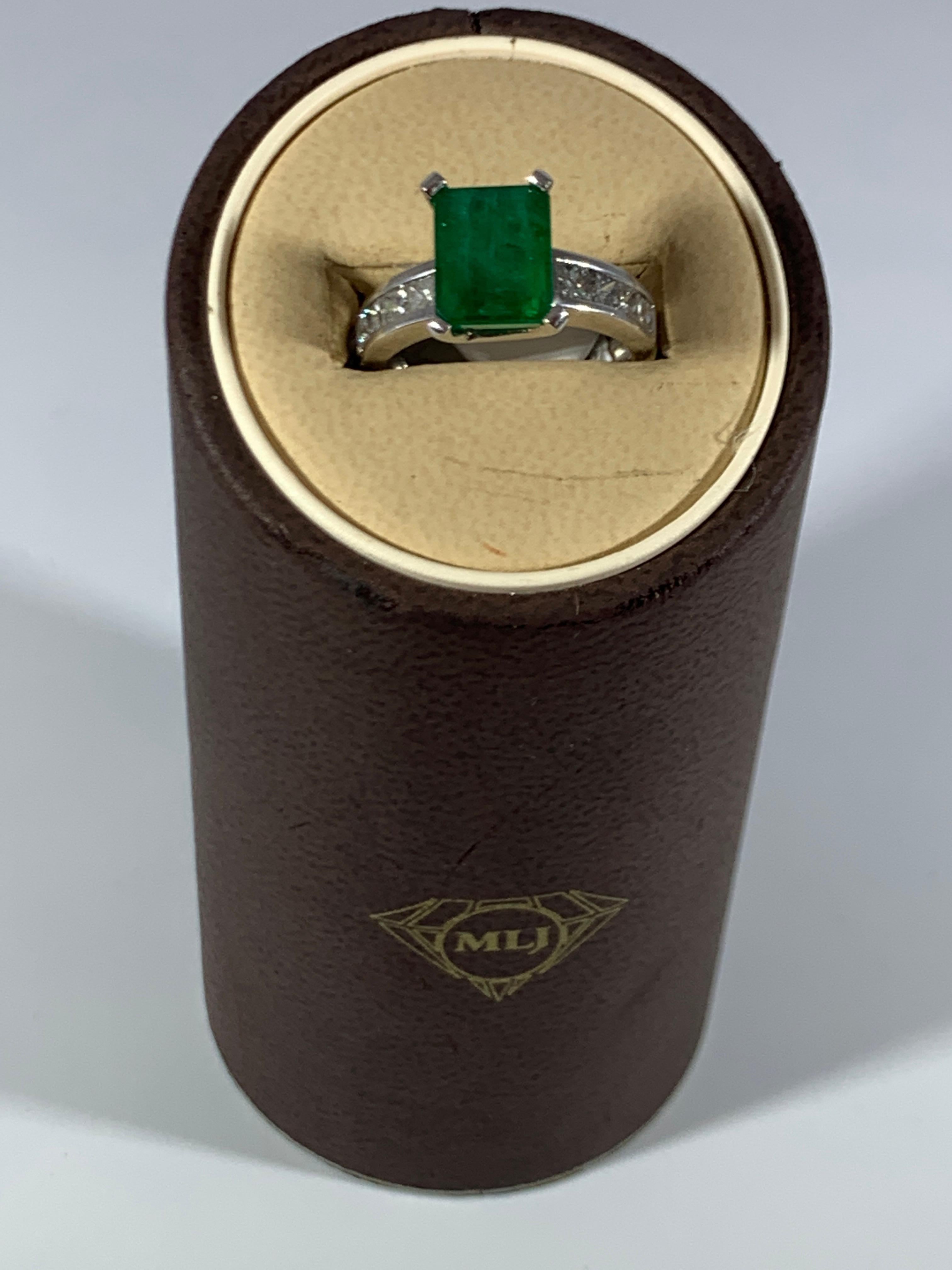 3.5 Carat Emerald Cut Emerald and 0.5 Carat Diamond Ring 14 Karat White Gold For Sale 5