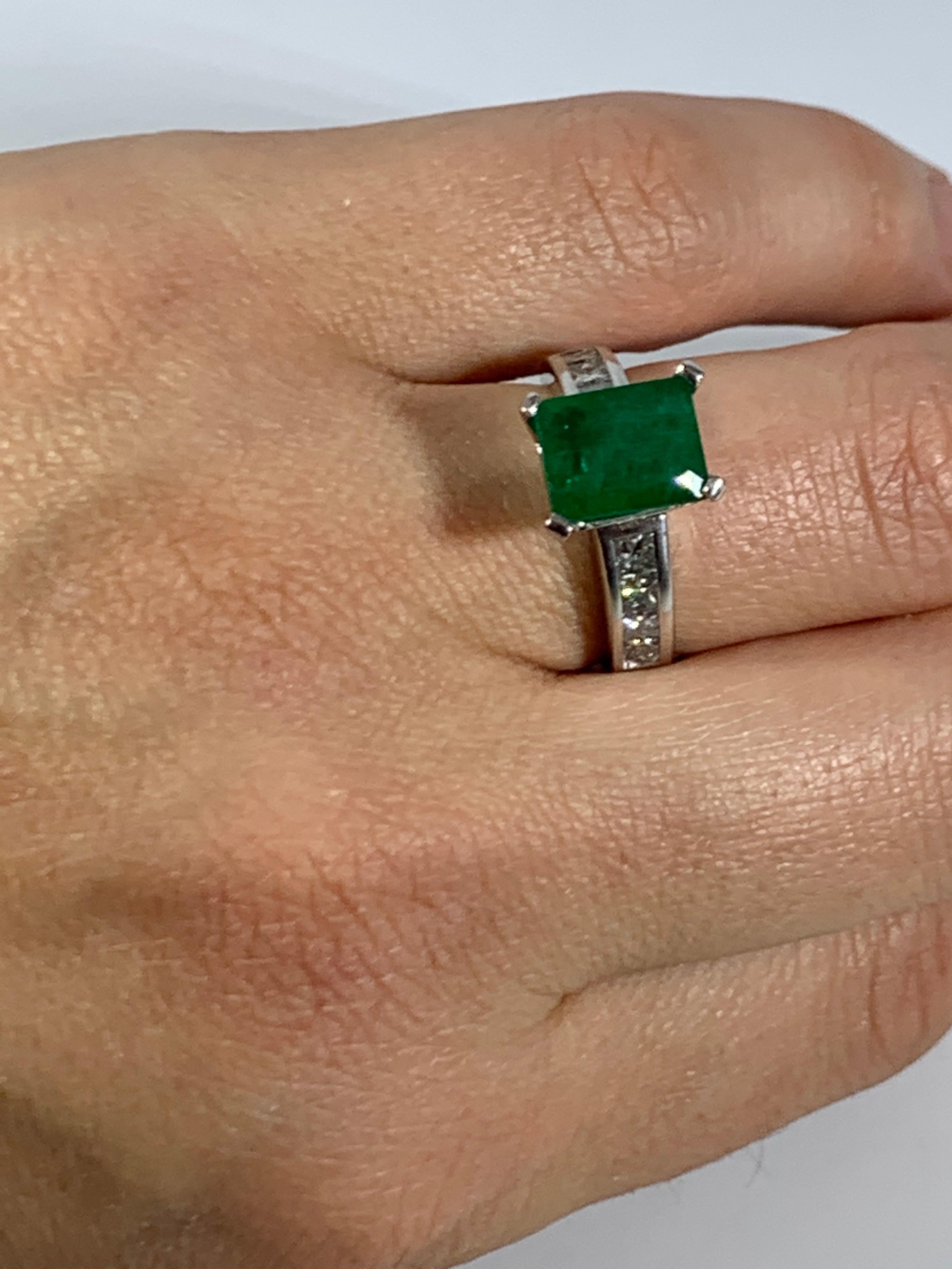 3.5 Carat Emerald Cut Emerald and 0.5 Carat Diamond Ring 14 Karat White Gold For Sale 1