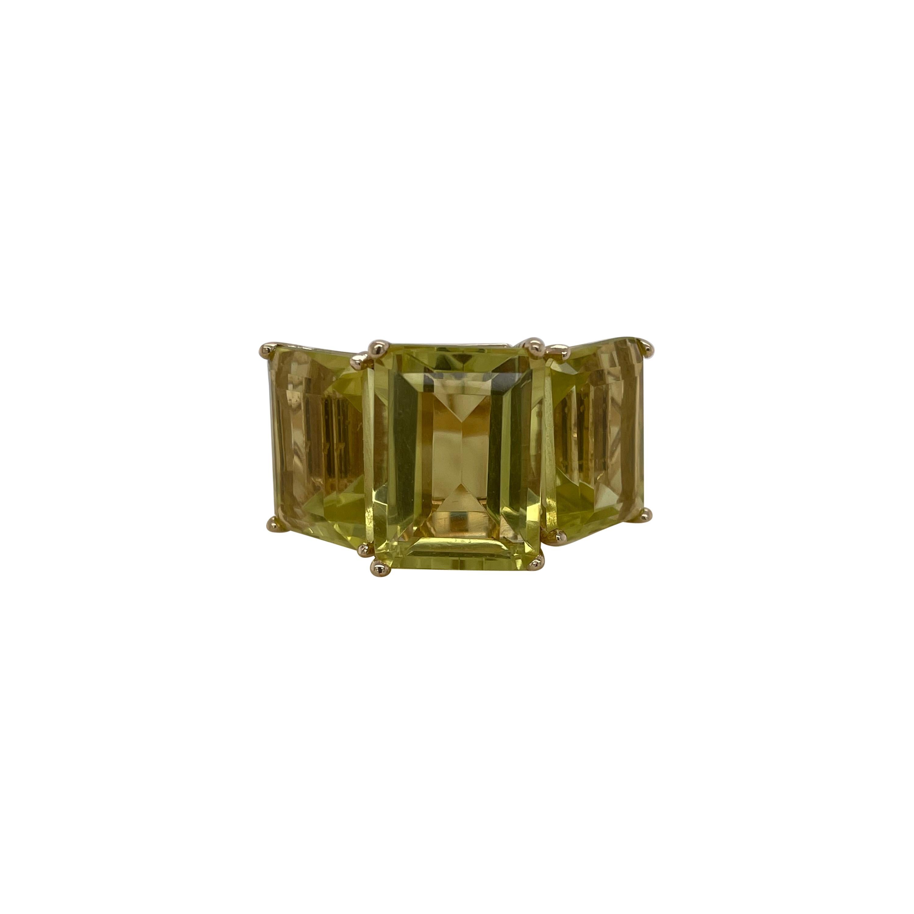 35 Carat Emerald Cut Lemmon Citrine Cocktail Ring For Sale
