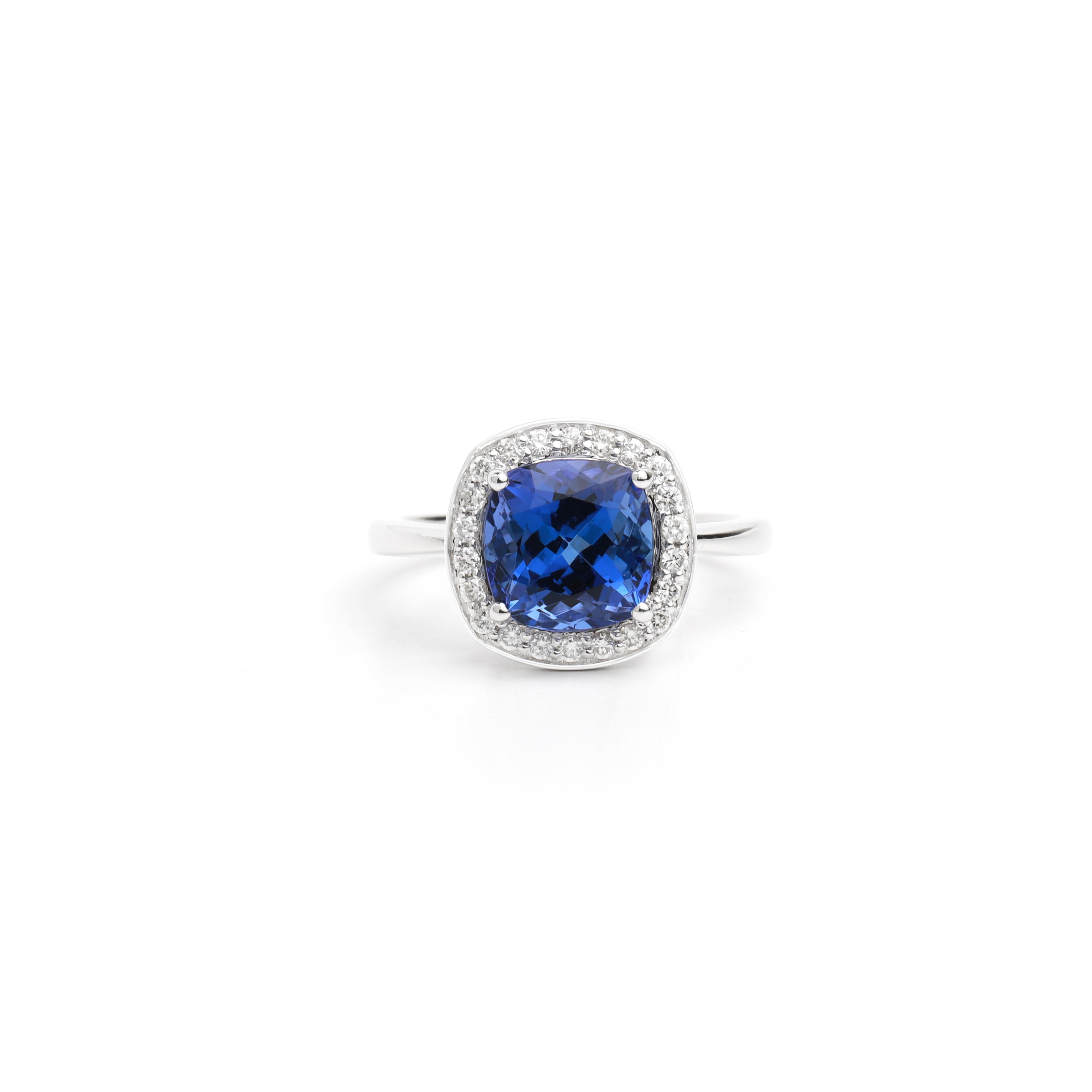 3.5 Carat Natural AAA Tanzanite Diamond Halo Cocktail Engagement Ring 18k Gold

Available in 18k white gold.

Same design can be made also with other custom gemstones per request.

Product details:

- Solid gold

- Diamond - approx. 1.3mm E VS

-