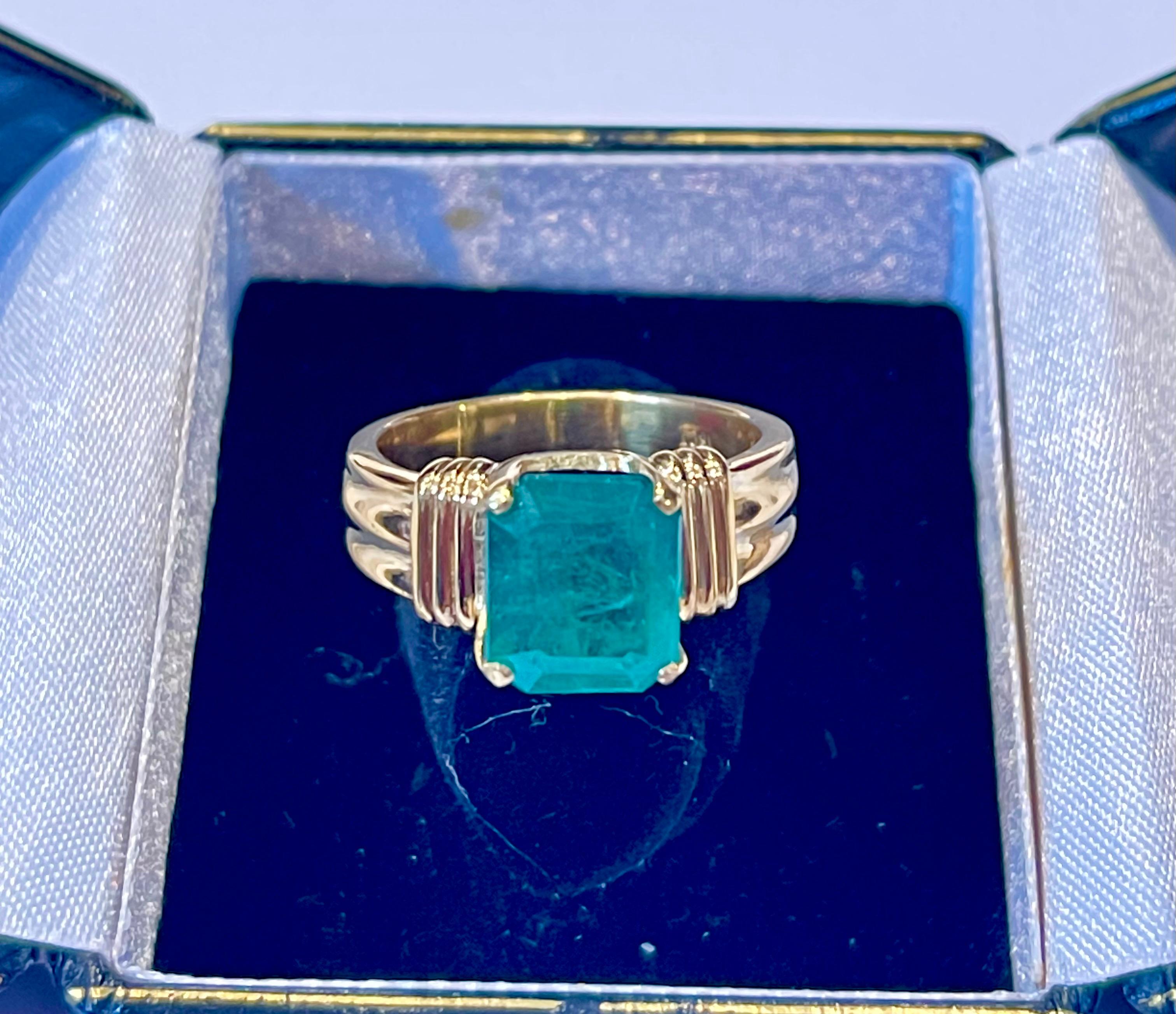 3.5 Carat Natural Emerald Cut Emerald Ring 18 Karat Yellow Gold 4