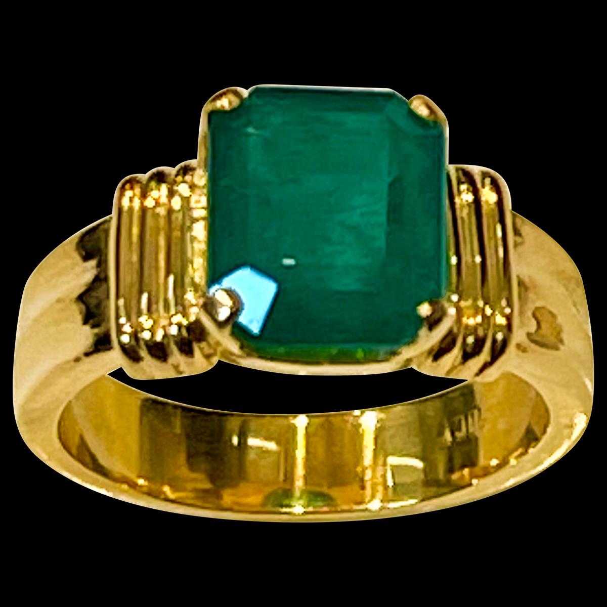3.5 carat emerald ring