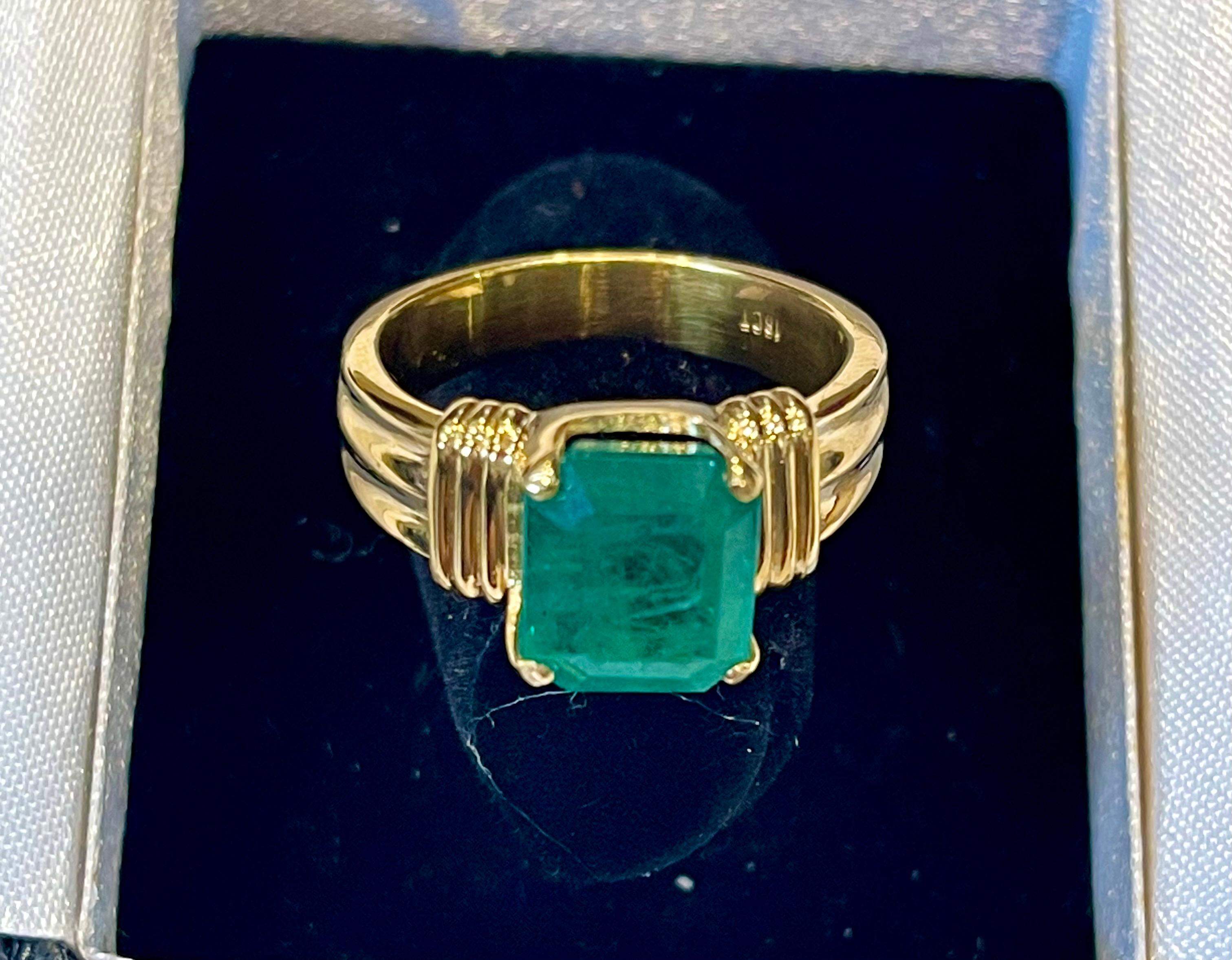 3.5 Carat Natural Emerald Cut Emerald Ring 18 Karat Yellow Gold 3