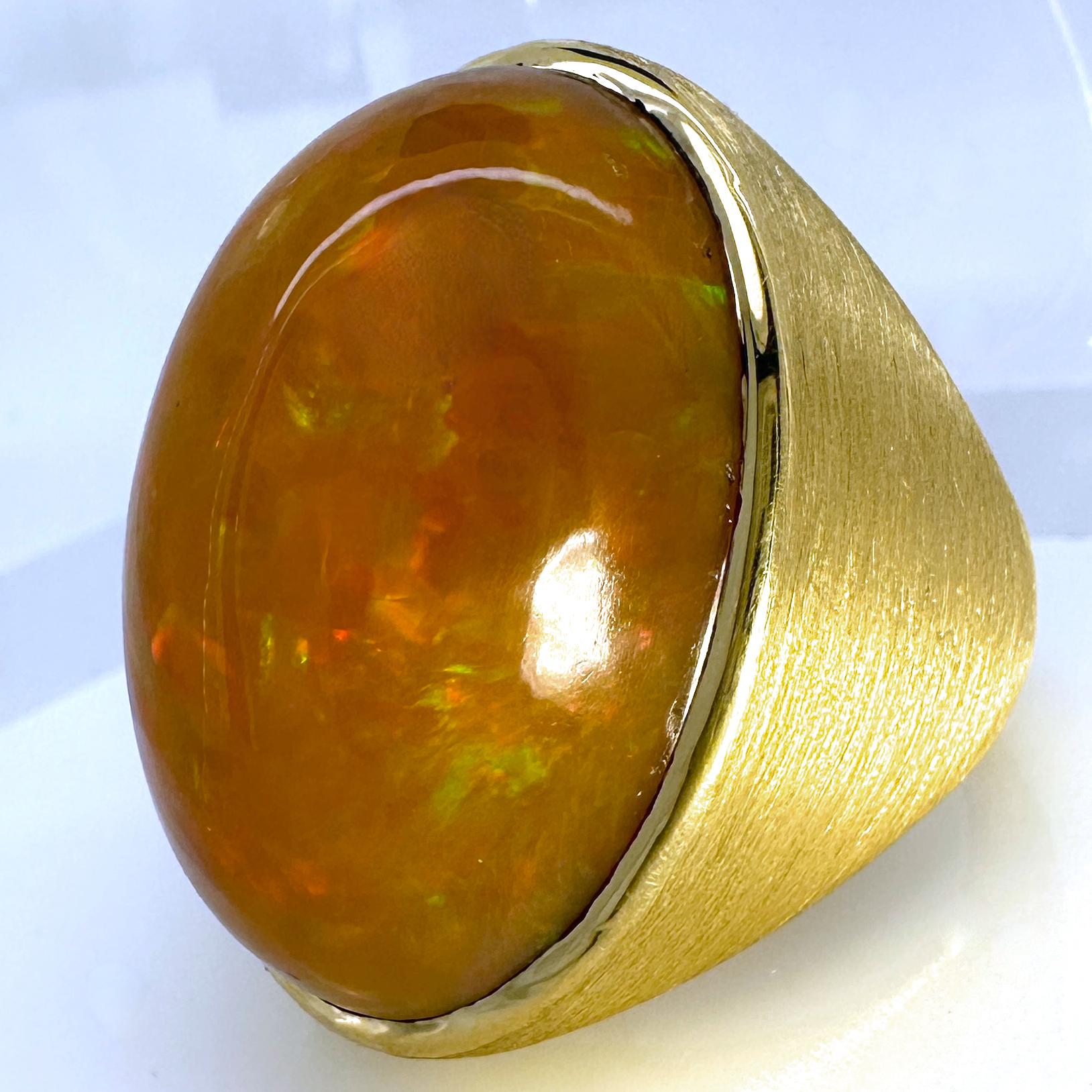 35 Carat Orange Ethiopian Opal in Brushed 18 Karat Yellow Gold Cocktail Ring For Sale 3