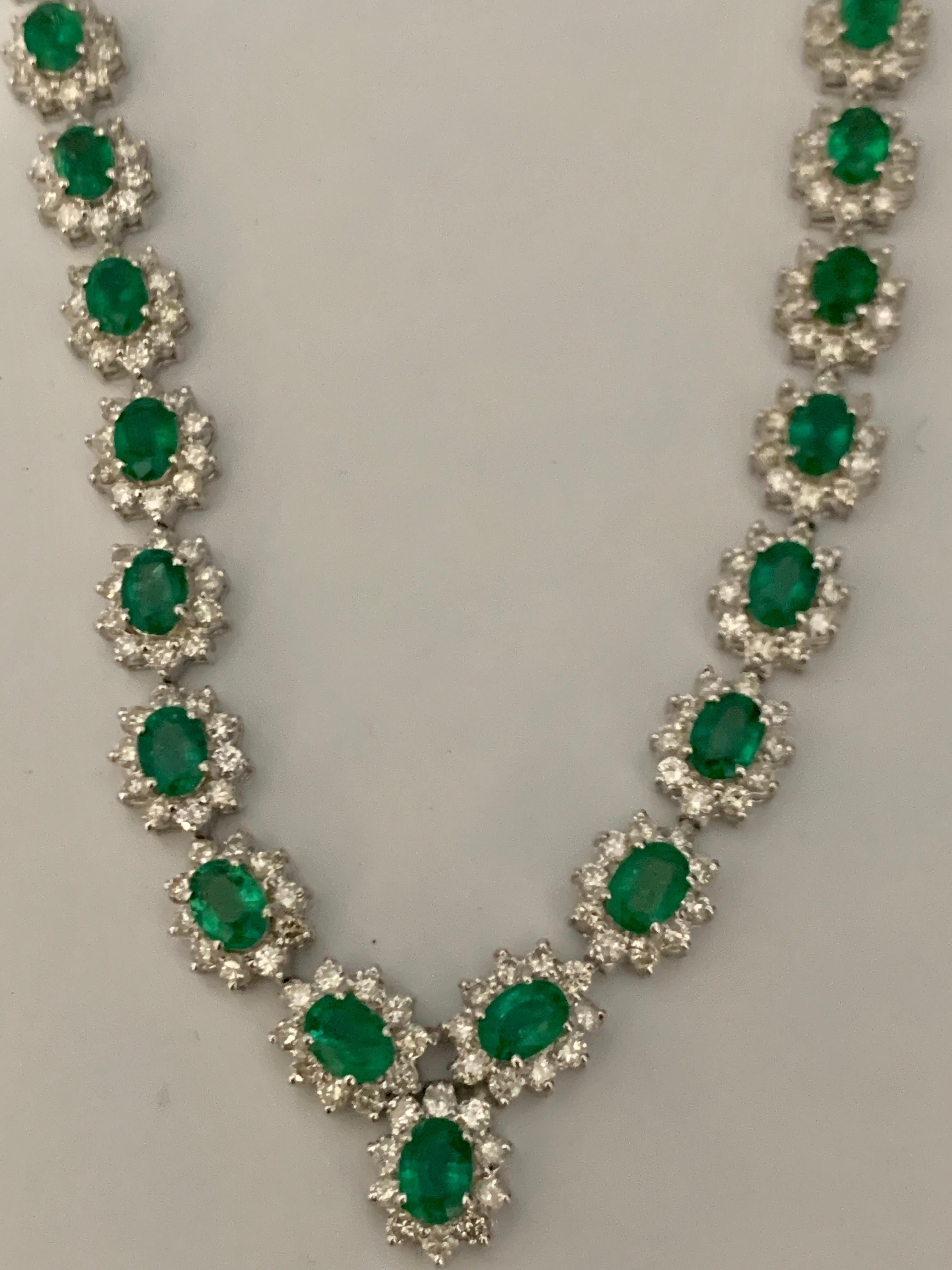30 Carat Oval Shape Natural Emerald and 23 Carat Diamond Necklace in 18 ...