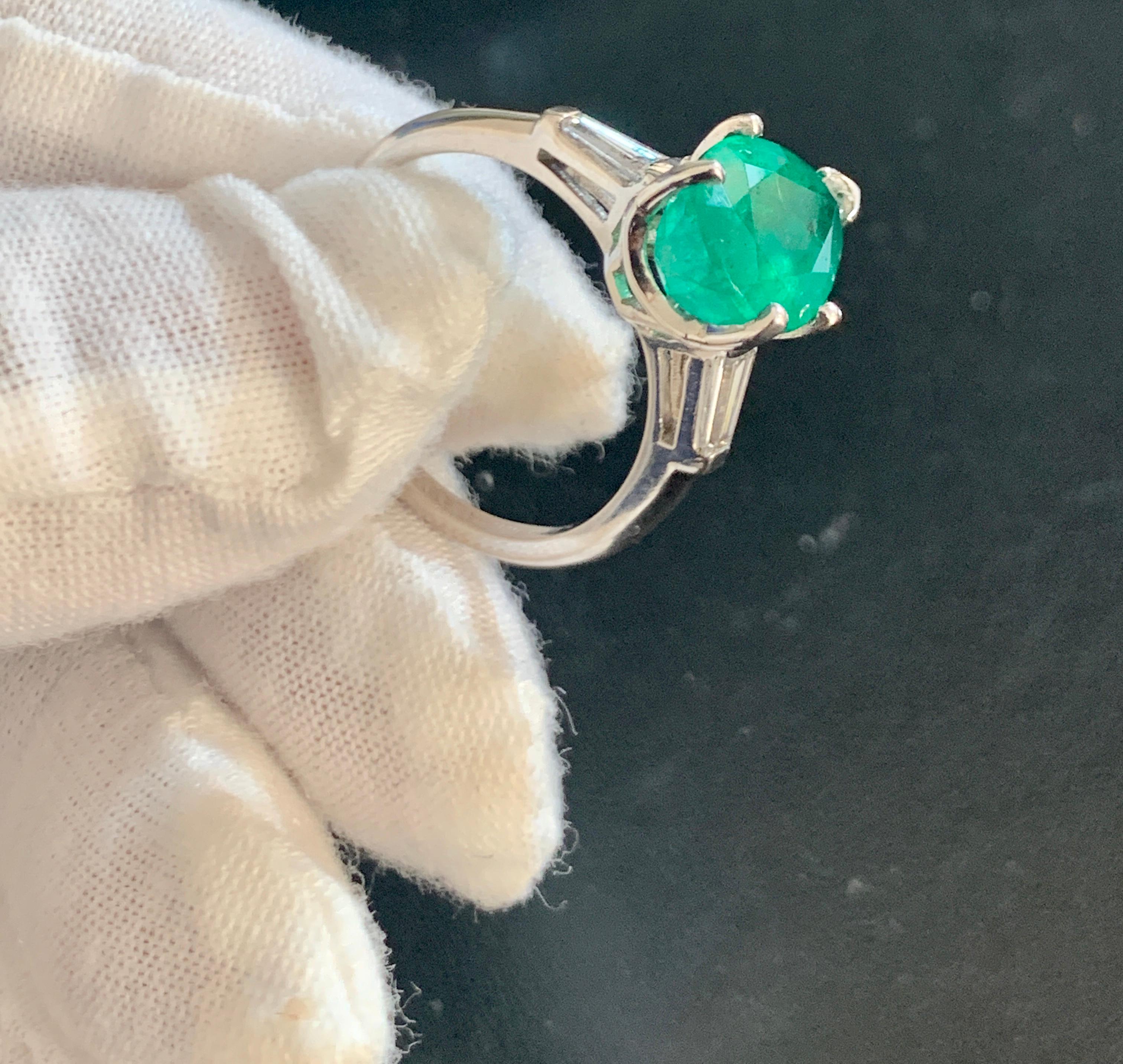 Women's 3.5 Carat Pear Cut Emerald and Diamond Ring 14 Karat White Gold For Sale