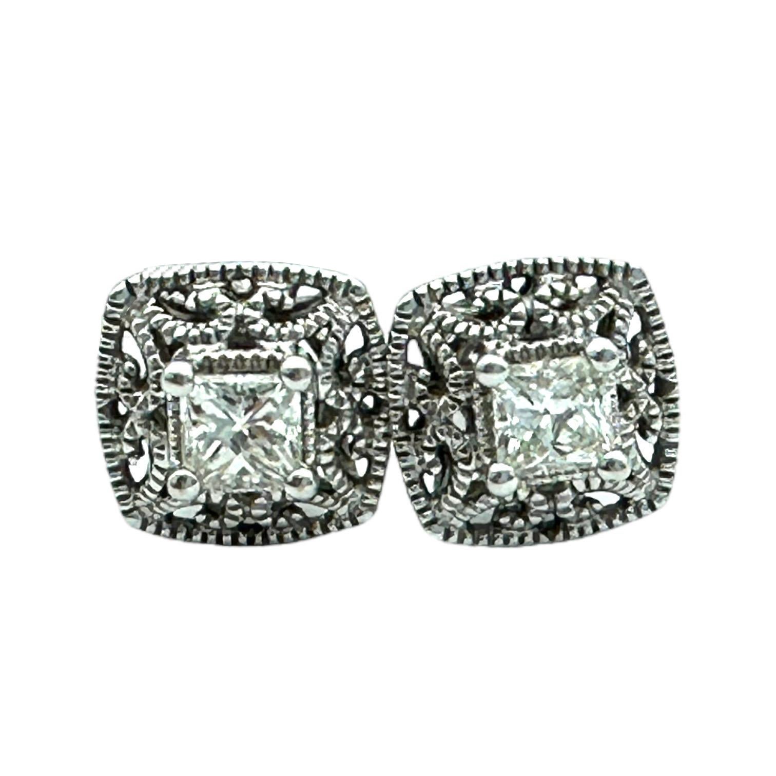Boucles d'oreilles en diamant Princesse Lacy de 0,35 carat en vente