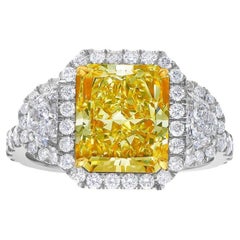 3.5 Carat Radiant Diamond Ring Fancy Yellow 14K Gold A Crown-Worthy Fancy Rarity