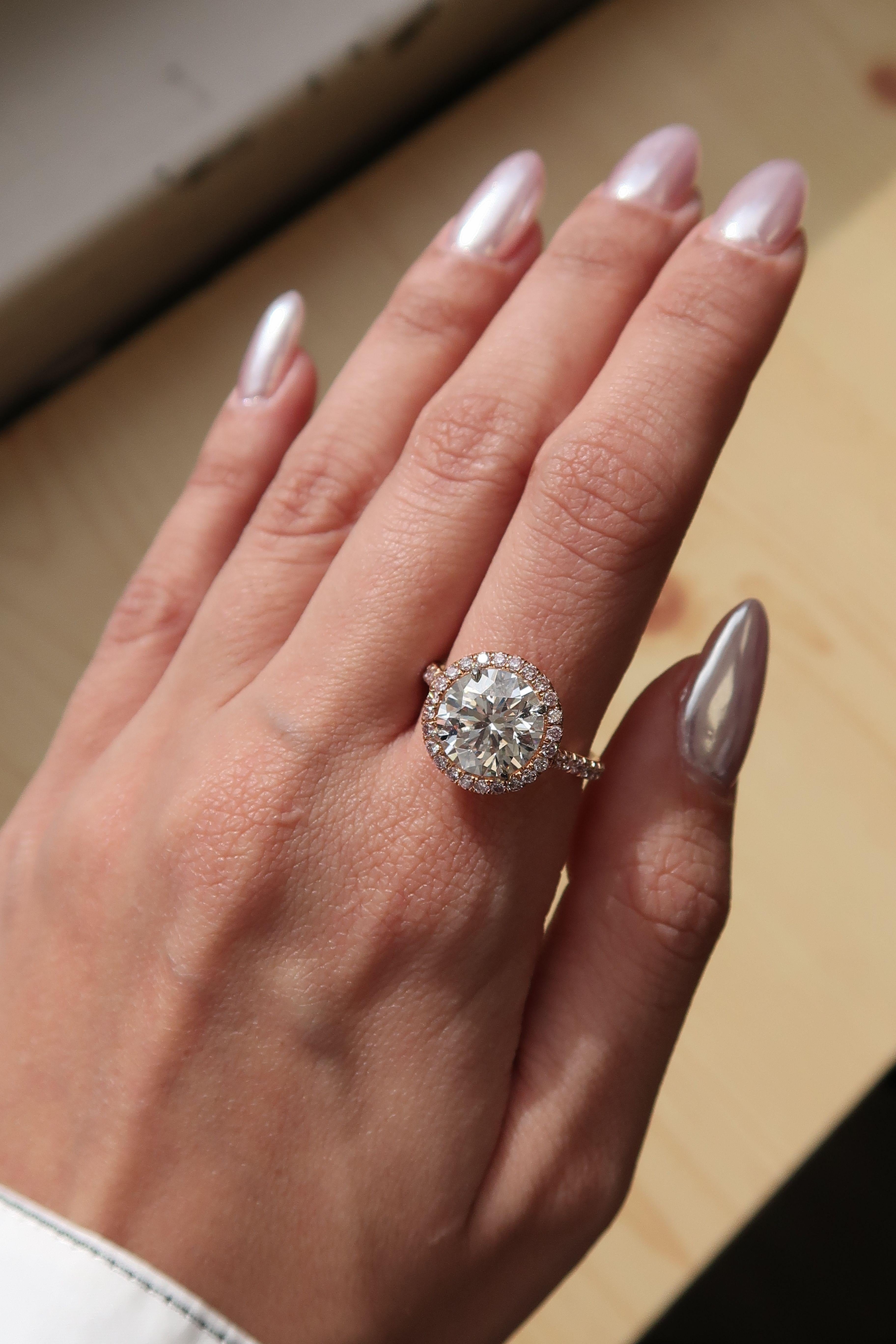 Natural 3.5 Carat Round Cut Diamond, Engagement Ring 18k Rose Gold, GIA Report For Sale 2