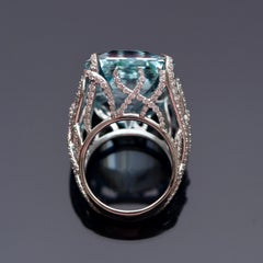 20 Carat Sri Lankan Blue Aquamarine Diamonds 18 Karat White Gold Cocktail Ring