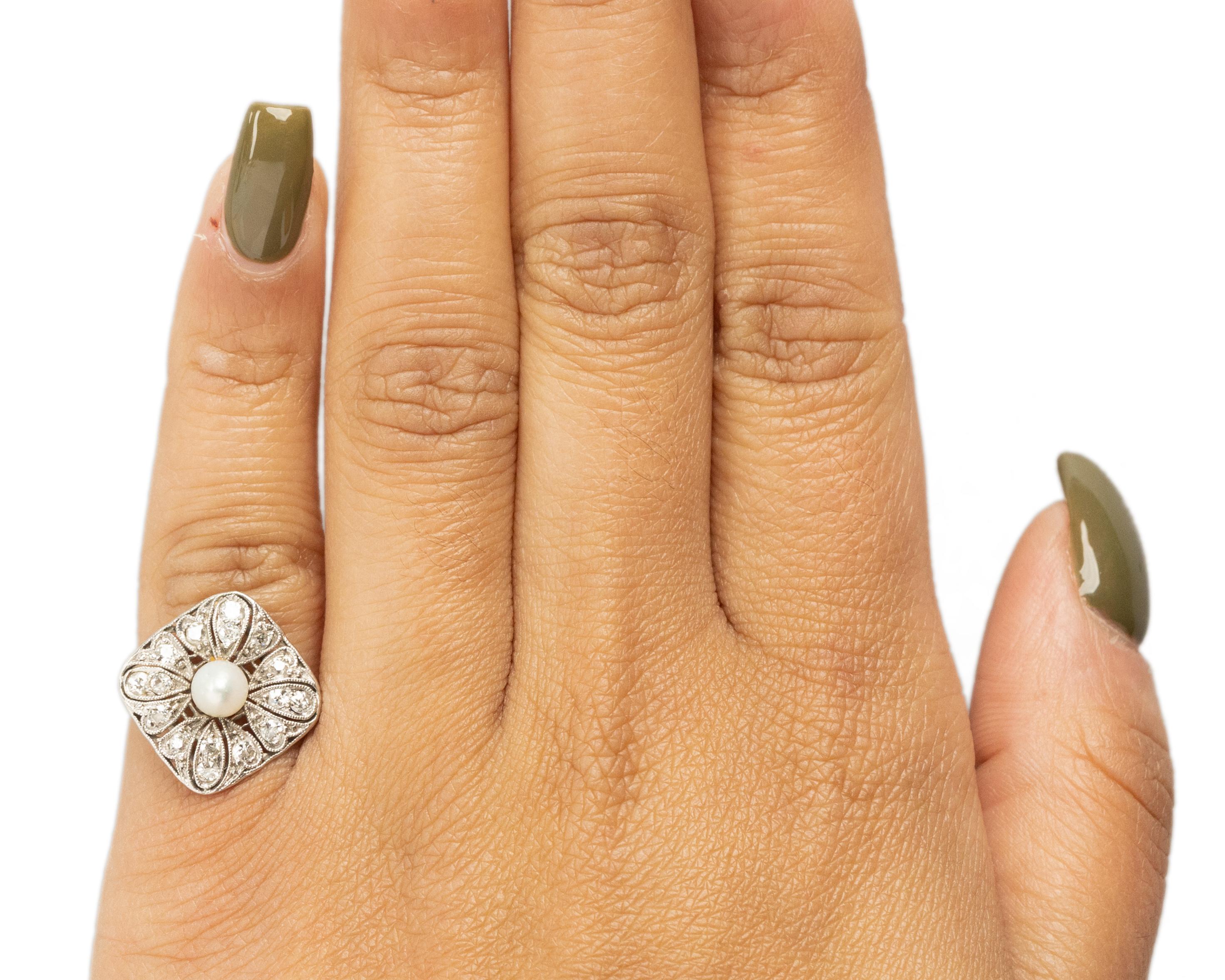 Women's .35 Carat Total Weight Art Deco Diamond Platinum Engagement Ring For Sale