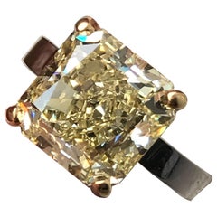 ca. 3,5 Karat tw. Runder Diamant & Trillion 3 Stone Platinring - Ben Dannie