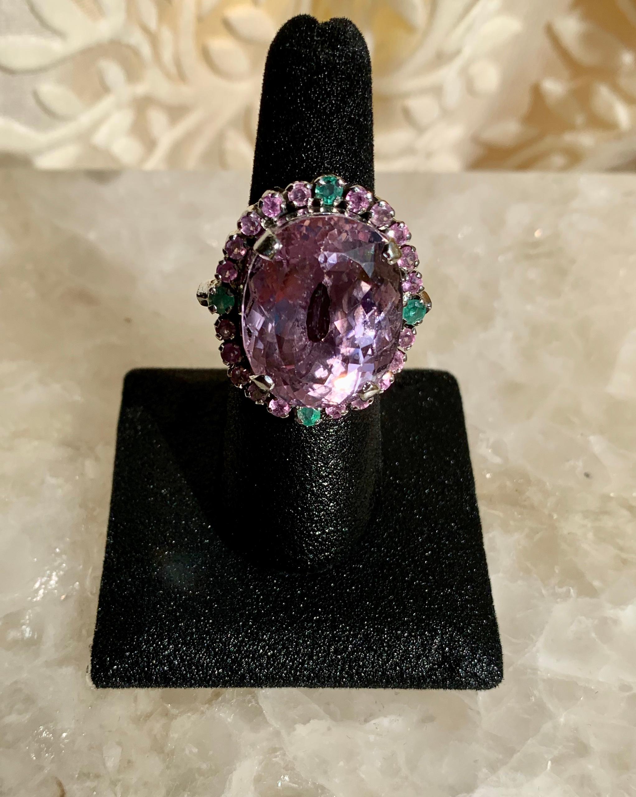 35 Carat Unheated Pink Kunzite Emerald and Pink Sapphire Cocktail Ring For Sale 3