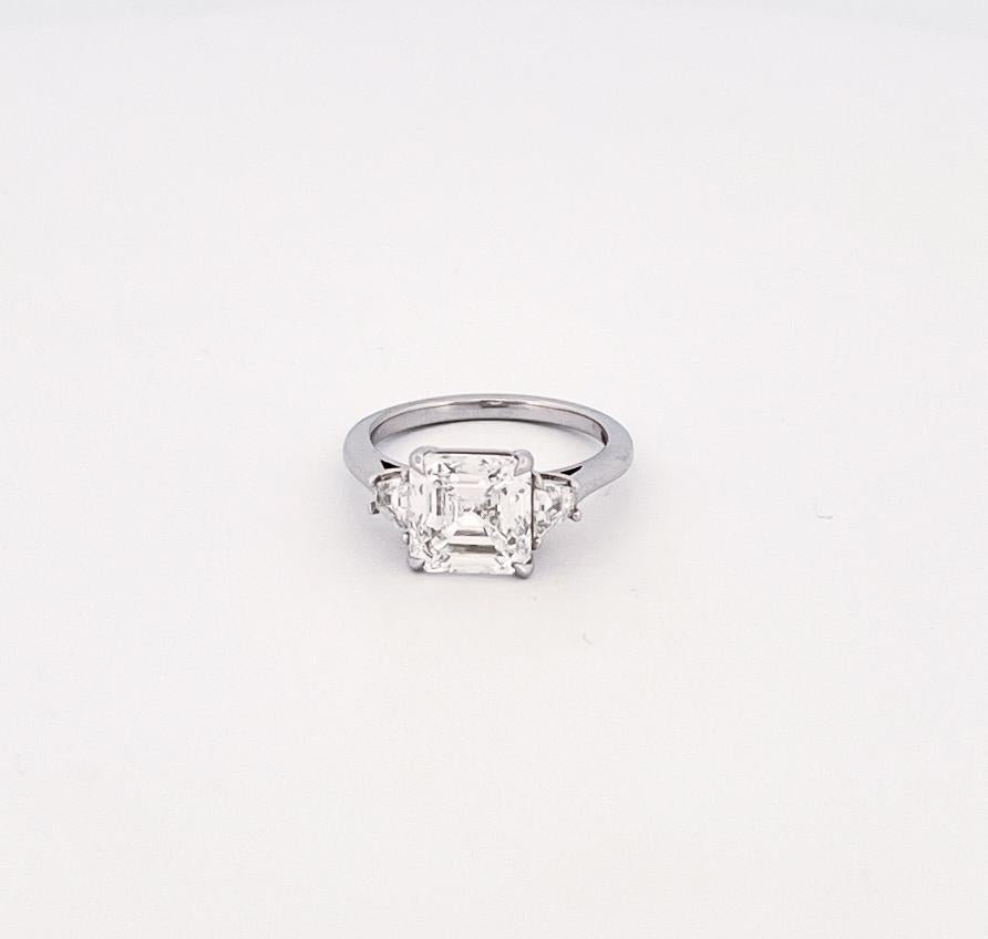 3,5 CT Asscher Cut Diamant 3 Stein Platin Verlobungsring im Angebot 6