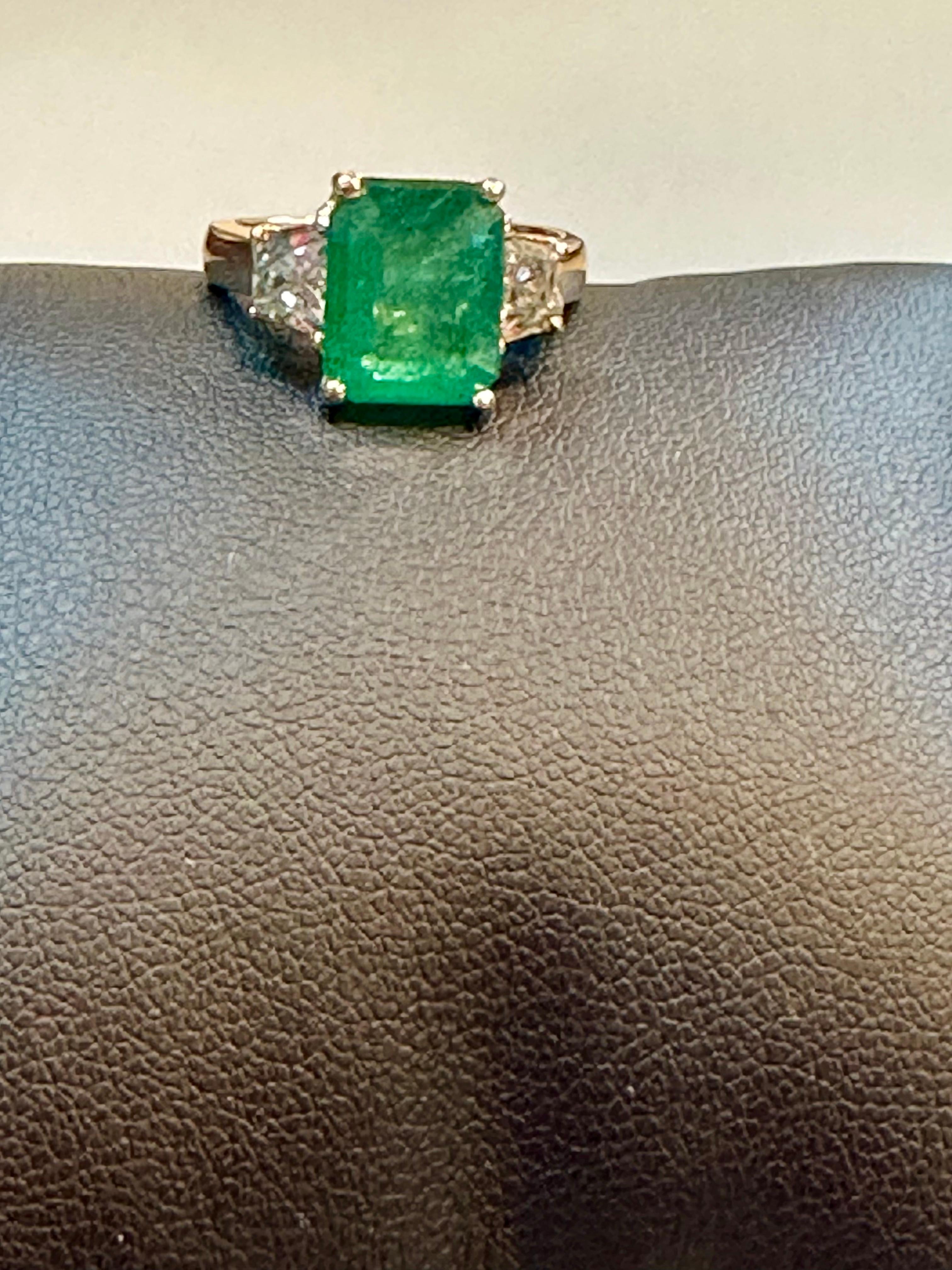 3.5 Ct Natural Emerald Cut Emerald and 1 Carat Diamond 14 Kt Yellow Gold Ring 2