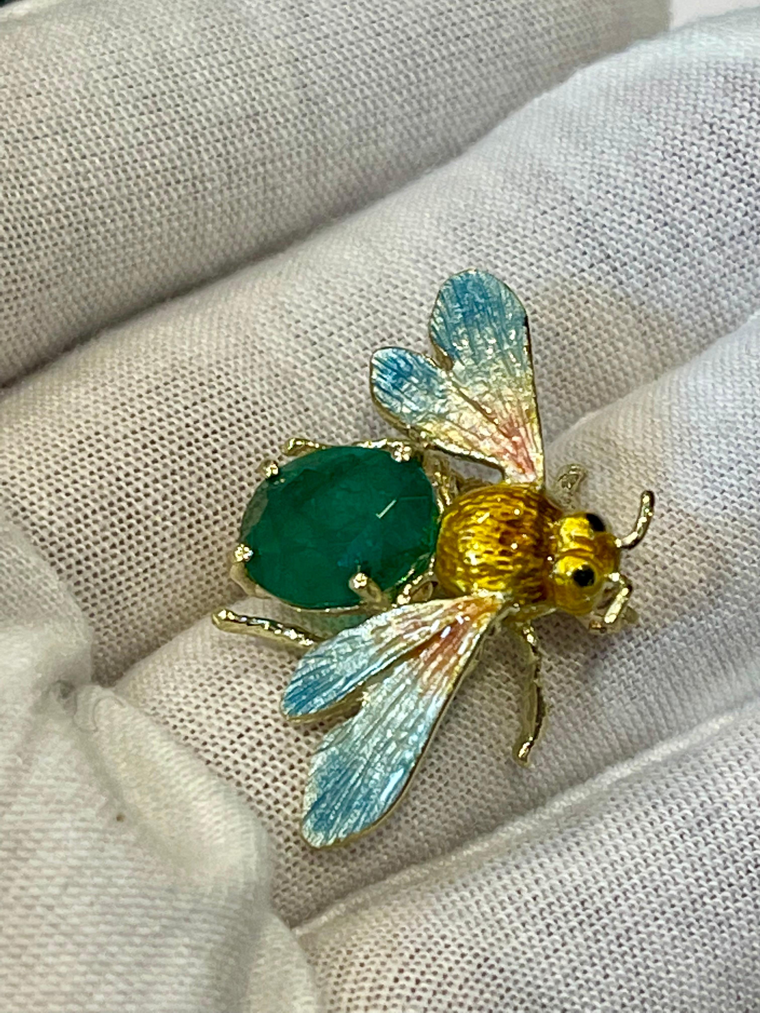 3.5 Ct Natural Oval Emerald Bug Brooch /Pin 14 Karat Yellow Gold 7.7 Gm, Enamel 5