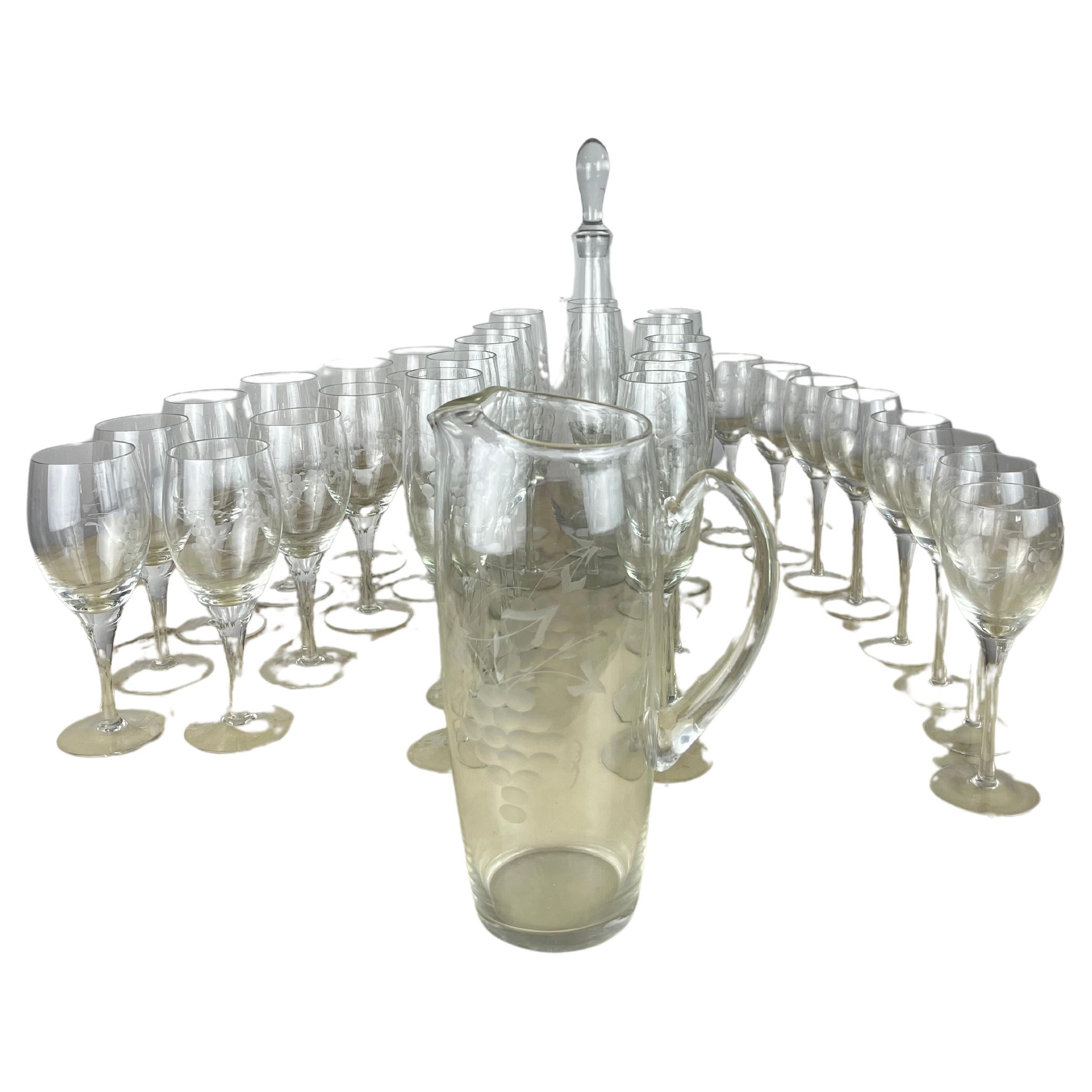 35 Piece Crystal Glass Service Set, Italy, 1960s For Sale