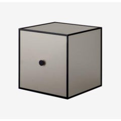 35 Sand Frame Box with Door by Lassen
