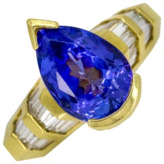 3.50 Carat 18 Karat Yellow Gold Tanzanite Diamond Ring