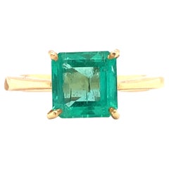 3.50 Carat Asscher Cut Colombian Emerald Solitaire Ring in 18 Karat Gold