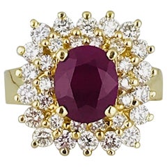 3.50 Carat Burmese Ruby, 1.50 Carat VS Diamond, Contemporary 18 Karat Gold Ring