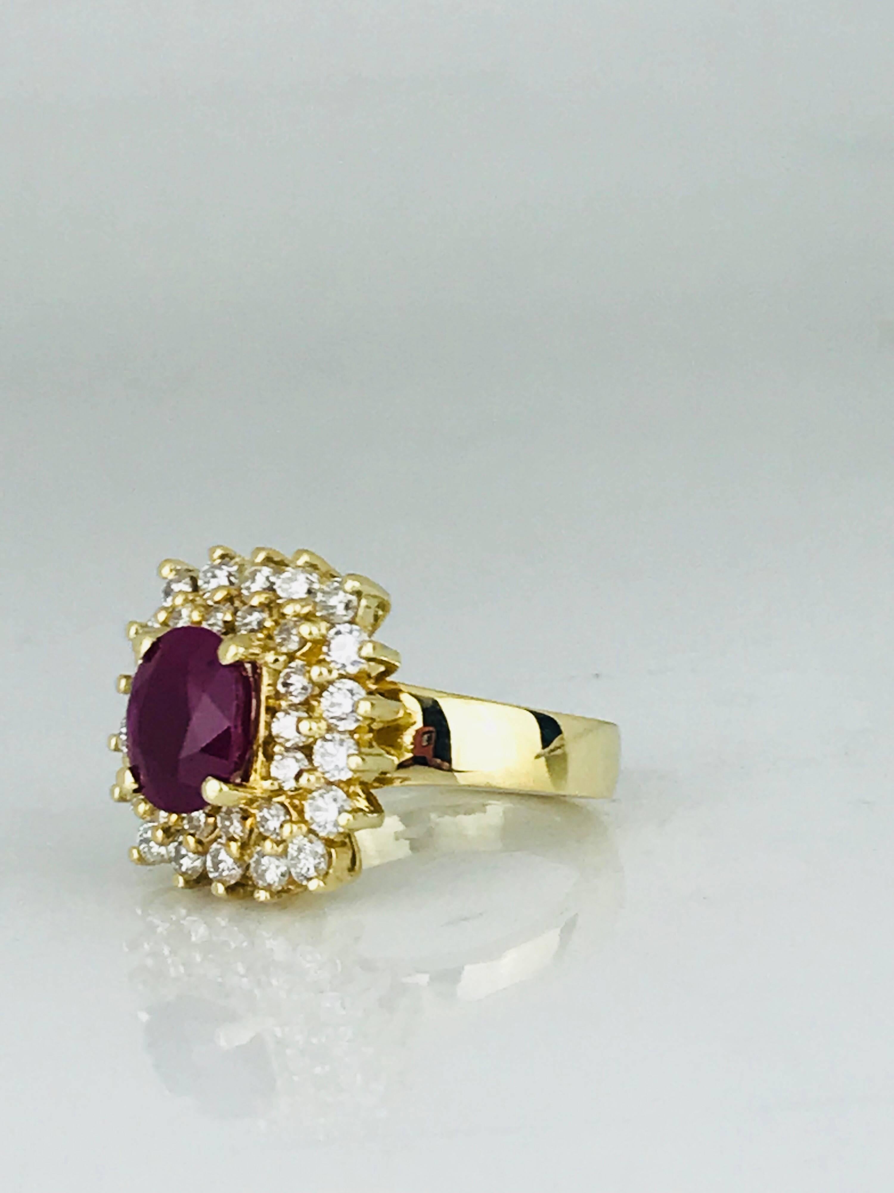 3.50 Carat Burmese Ruby, 1.50 Carat VS Diamond, Contemporary 18 Karat Gold Ring In New Condition For Sale In Aliso Viejo, CA