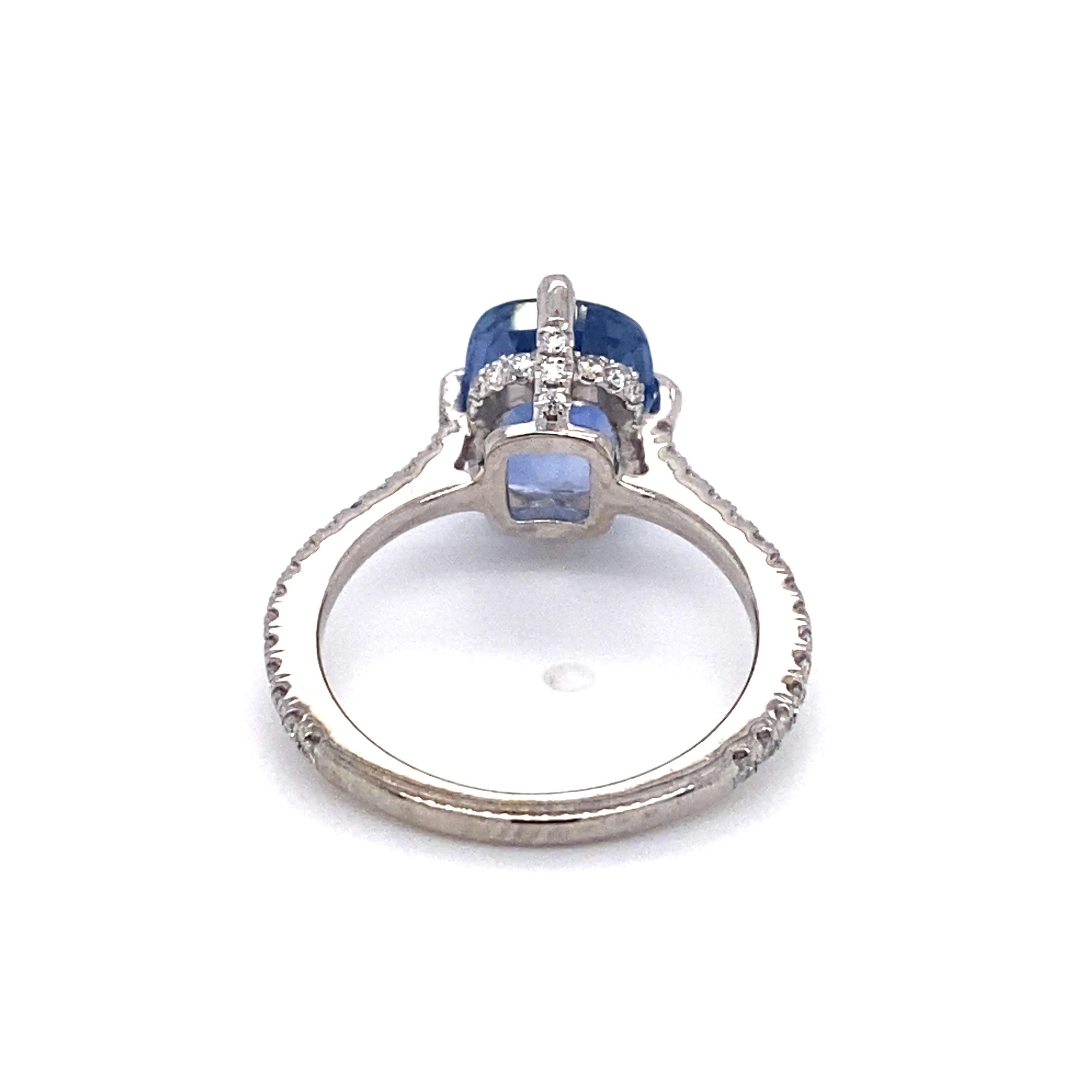 Oval Cut 3.50 Carat Ceylon Sapphire and 0.40 Carat Diamond Ring in 14 Karat White Gold