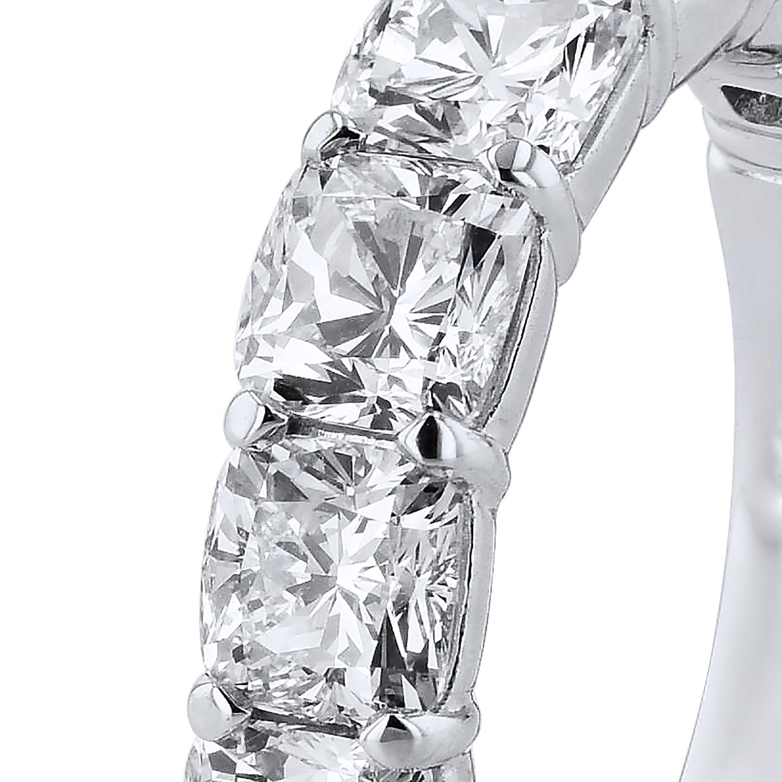 Taglio cuscino 3,50 Carati Sette Pietre Taglio Cuscino Diamante Platino Eternità 6 in vendita