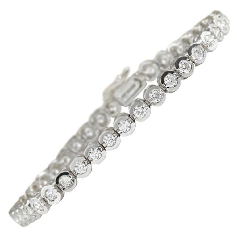 3.50 Carat Diamond 18 Karat White Gold Bracelet For Sale at 1stDibs