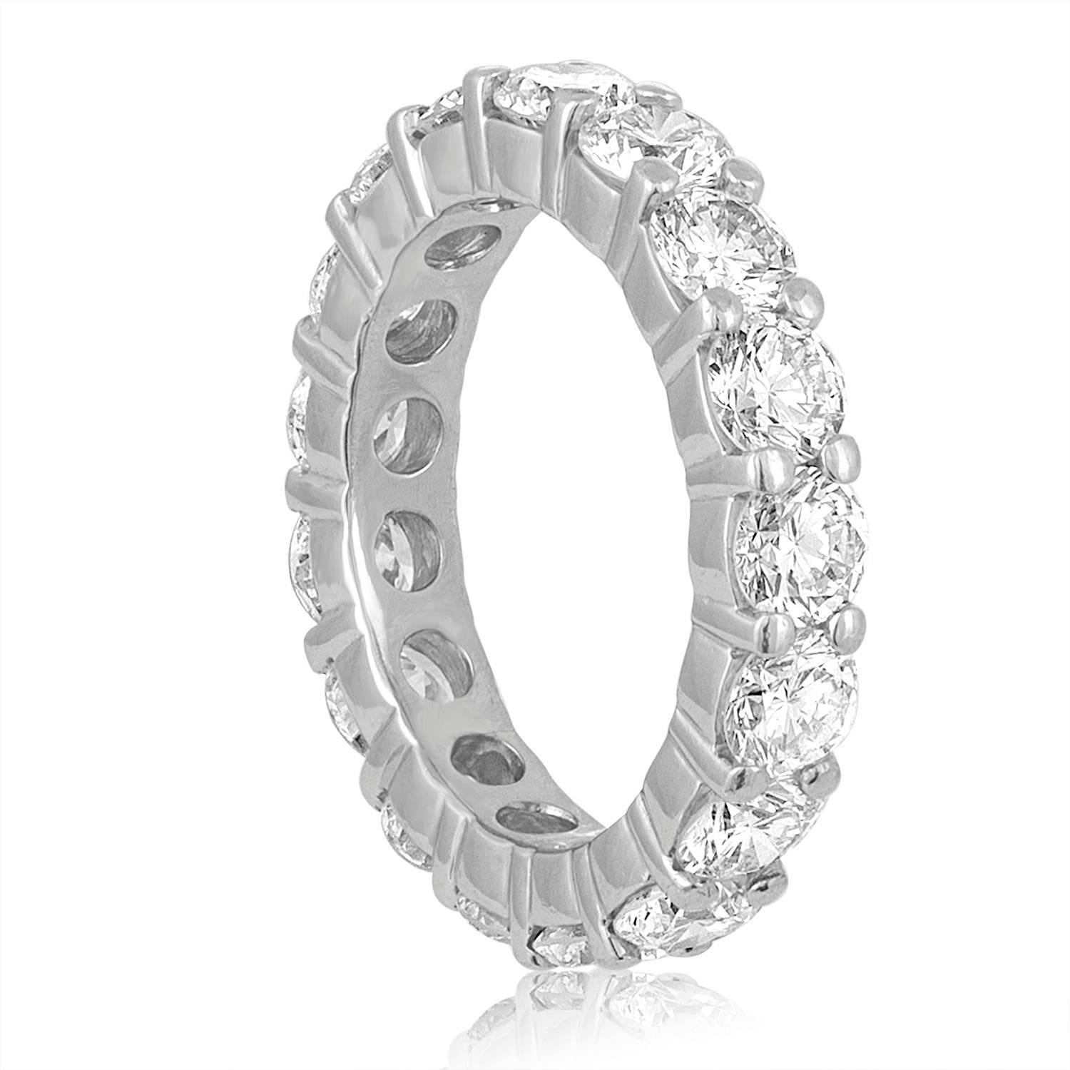 Beautiful Eternity Ring
The ring is Platinum
There are 3.50 Carats In Diamonds F VS
The diamonds are round brilliant
The ring weighs 6.0 grams
The ring is a size 5, not sizable.