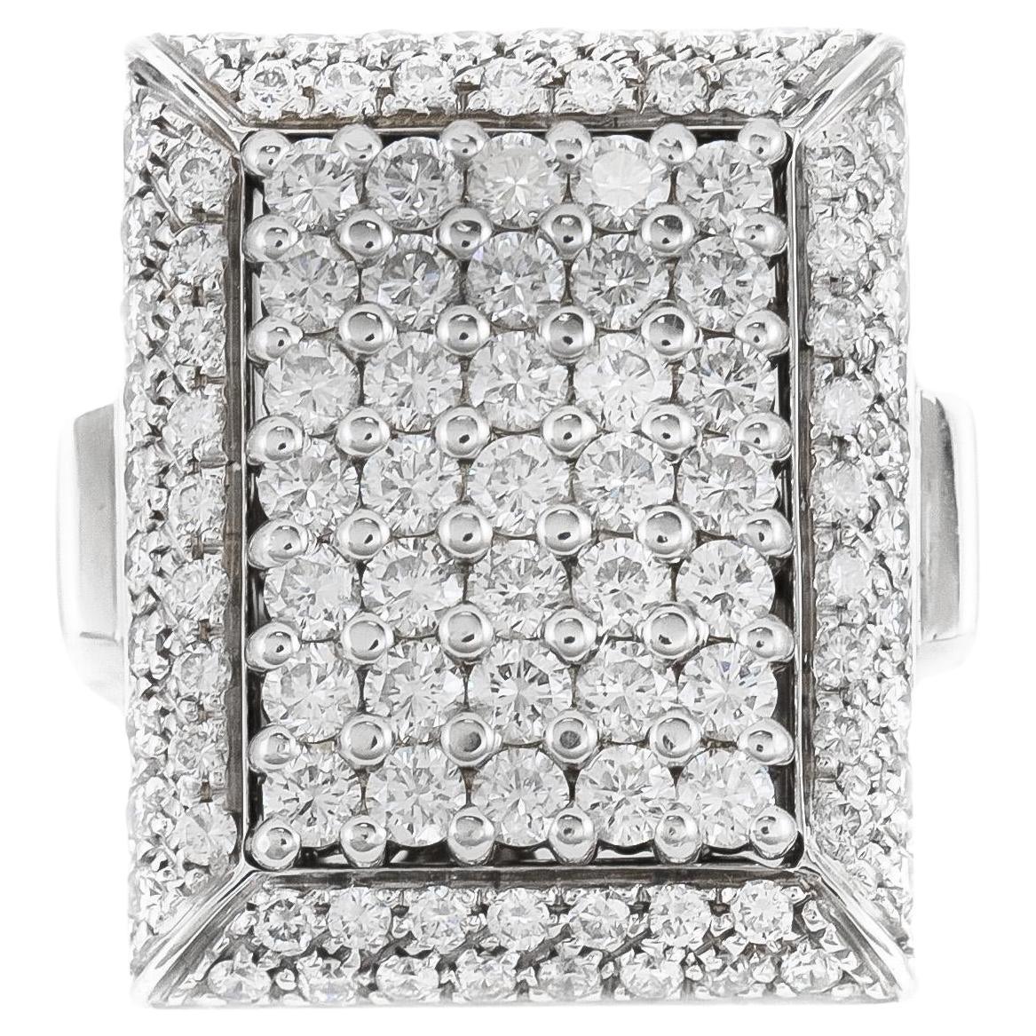 Anillo rectangular de diamantes de 3,50 quilates en venta