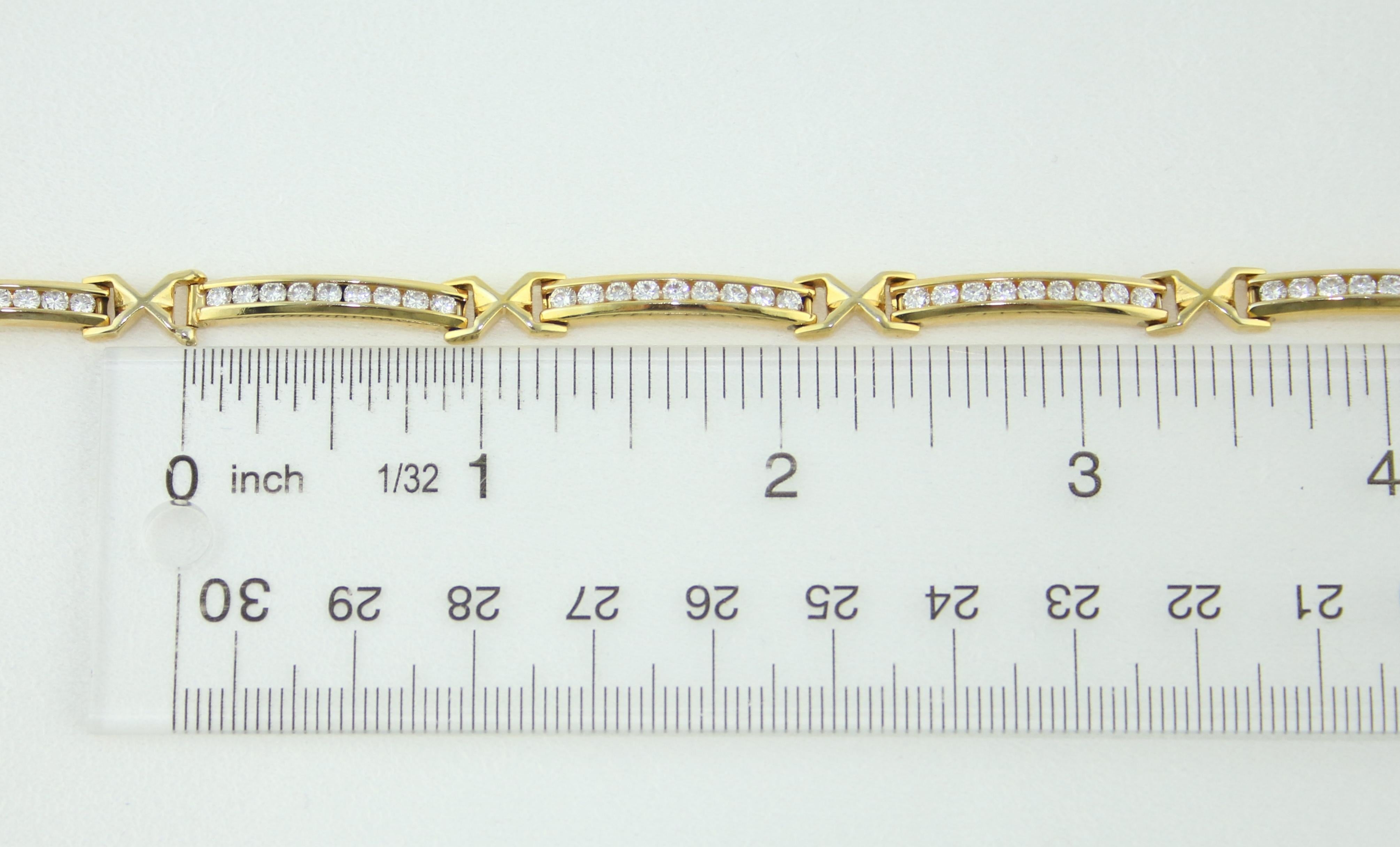 Bracciale Tennis in oro giallo con diamante da 3.50 carati In condizioni Nuovo in vendita a New York, NY