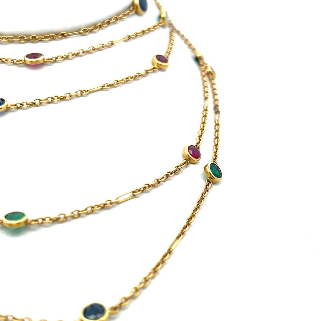 Collier à maillons en or 18 carats avec émeraude de 3,50 carats, rubis de 3,50 carats et saphirs de 3,50 carats Pour femmes en vente