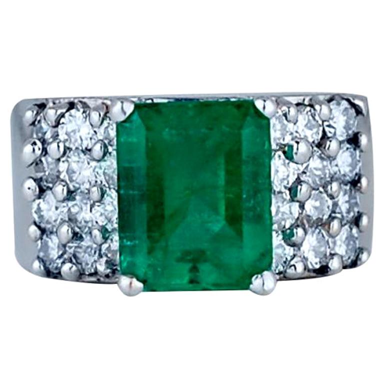 3.50 Carat Emerald with Diamond Wide Band 18 Karat White Gold Ring For Sale