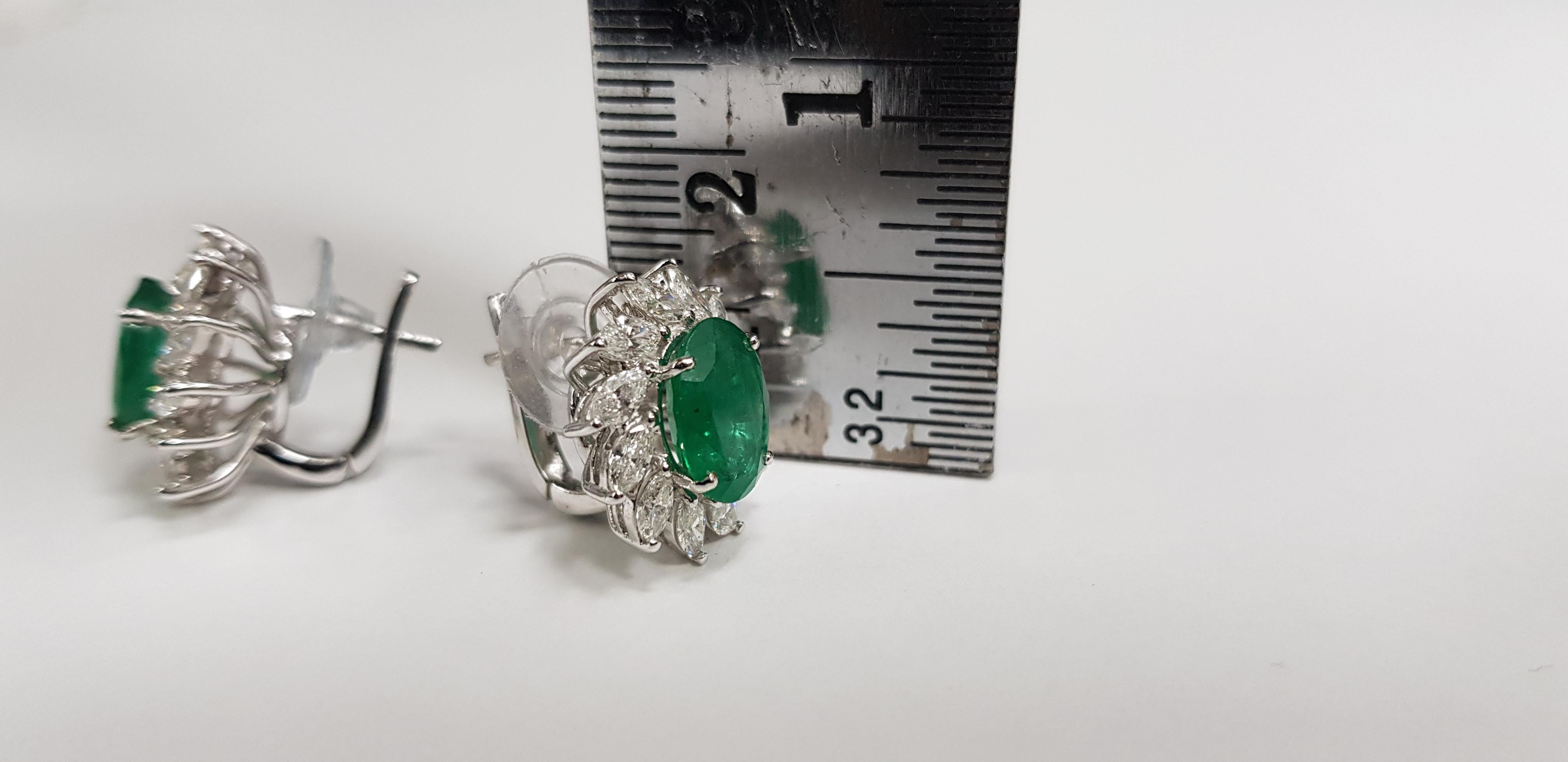 3.50 Carat Green Emerald 1.50 Carat Marquise Shaped 18 KT Gold Diamond Earrings 7