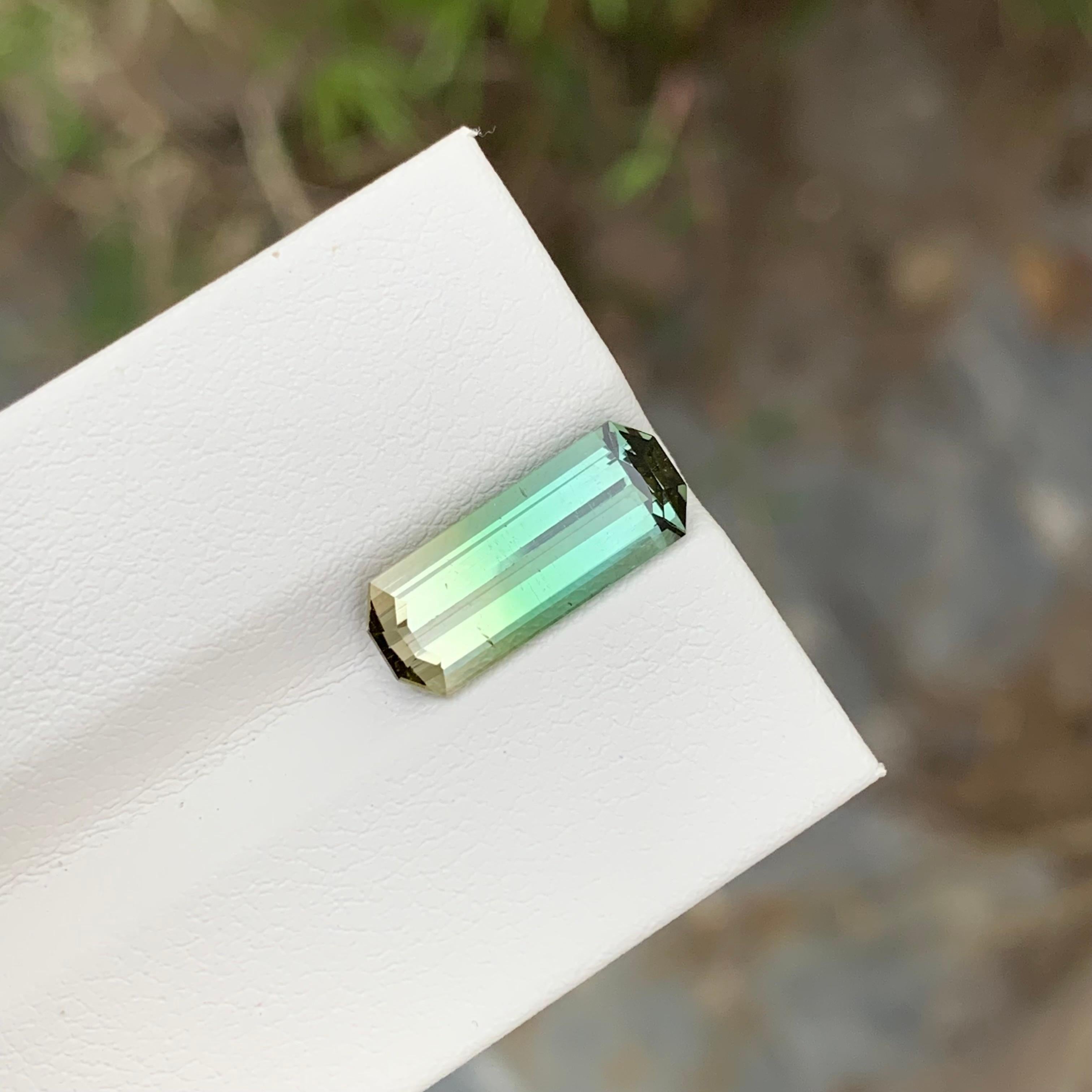 3.50 Carat Natural Loose Bi Color Tourmaline long Emerald Shape Gem For Pendant  For Sale 4