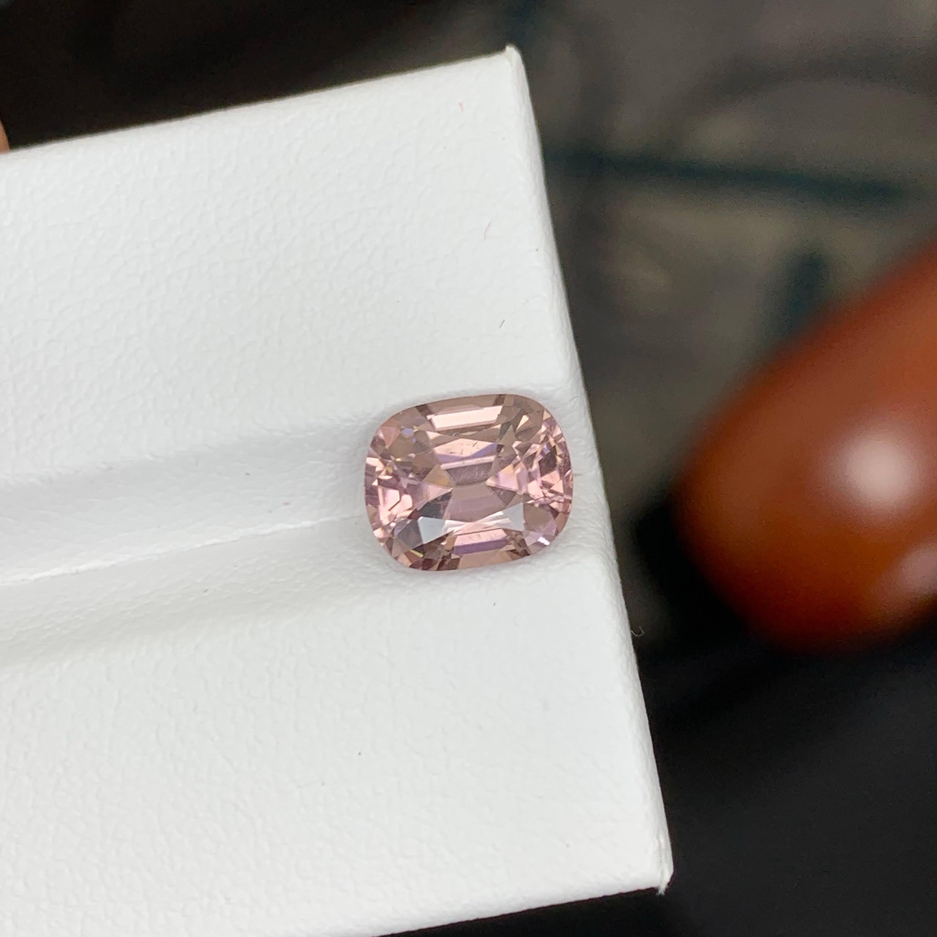 3,50 Karat natürlicher loser rosafarbener Pfirsich Spinell mit Kissenschliff burmesischer Edelstein im Angebot 4