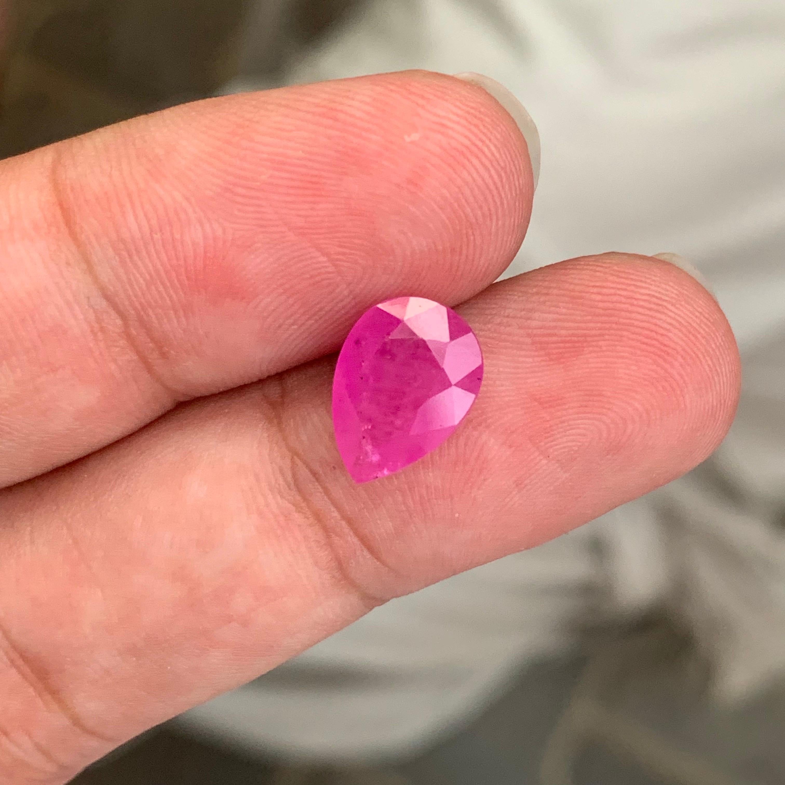 3,50 carati di rubino rosa naturale sfuso a forma di pera in vendita 3