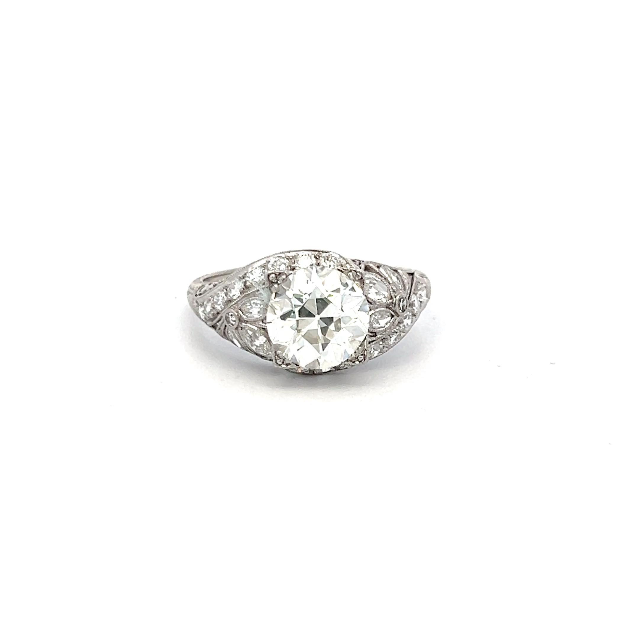 Bague Art déco en platine de 3.50 carat de diamants de taille européenne ancienne et de forme marquis Pour femmes en vente