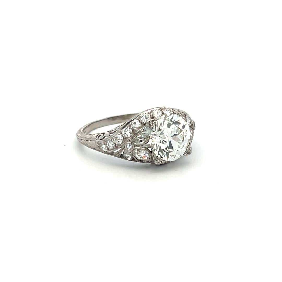 Bague Art déco en platine de 3.50 carat de diamants de taille européenne ancienne et de forme marquis en vente 1