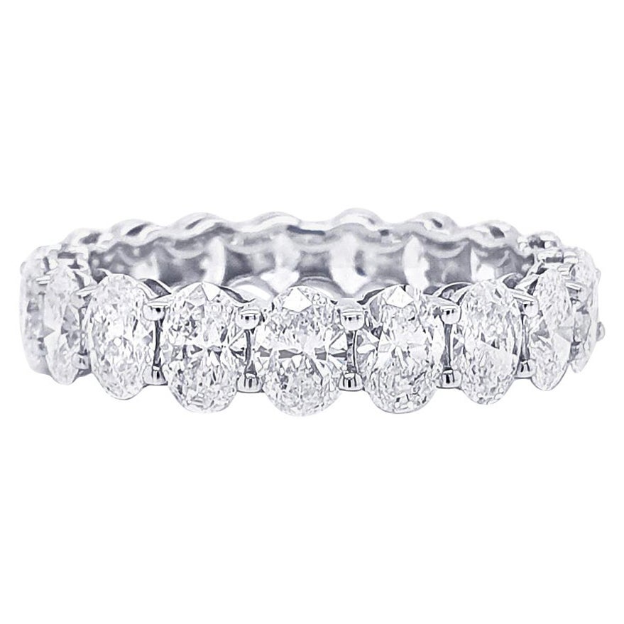 Anneau d'éternité ovale en or 18 carats de 3,50 carats