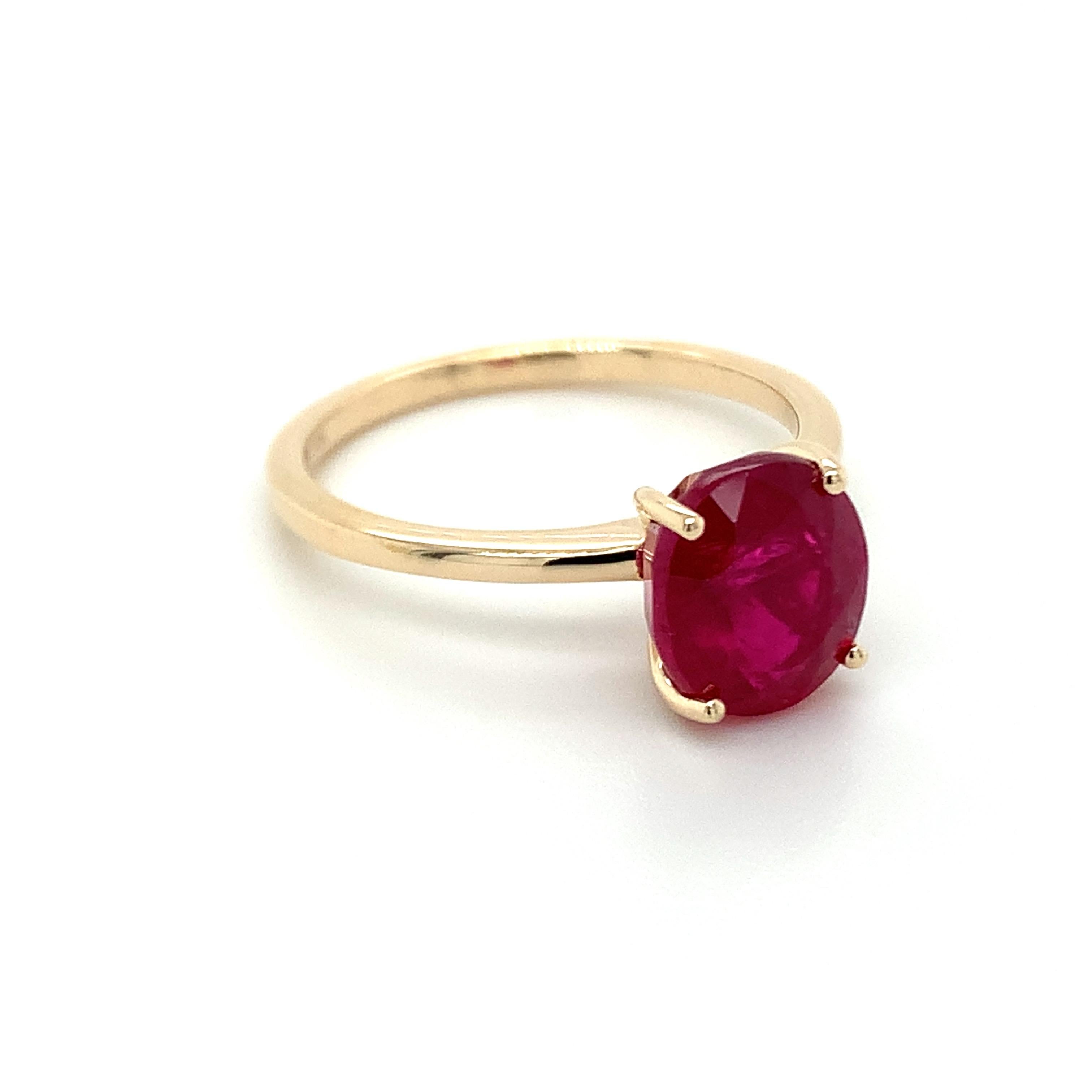 Oval shape Ruby gemstone beautifully crafted in a 10K yellow gold ring.

An exquisite red color birthstone for July. Believed to convey a status of power & wealth. Explore a vast range of precious stone Jewelry in our store. 

Centre stone is an