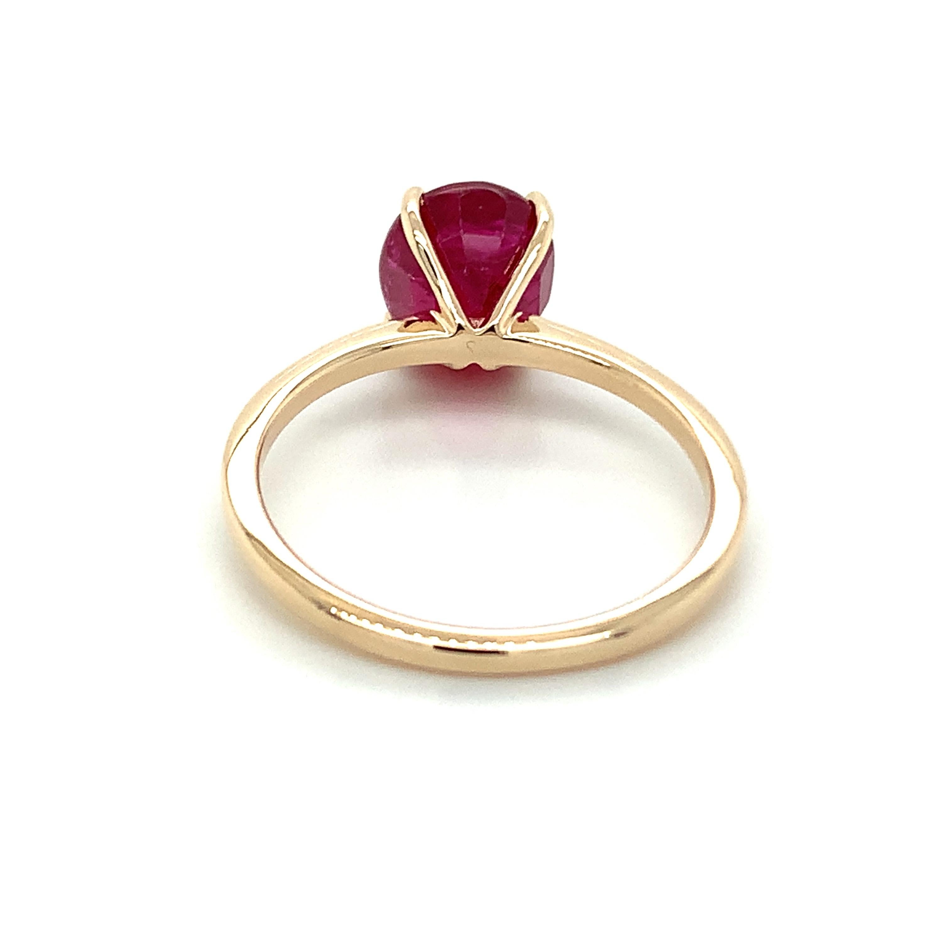 Modern 3.50 Carat Oval Shape Ruby Ring in 10k Yellow Gold For Sale
