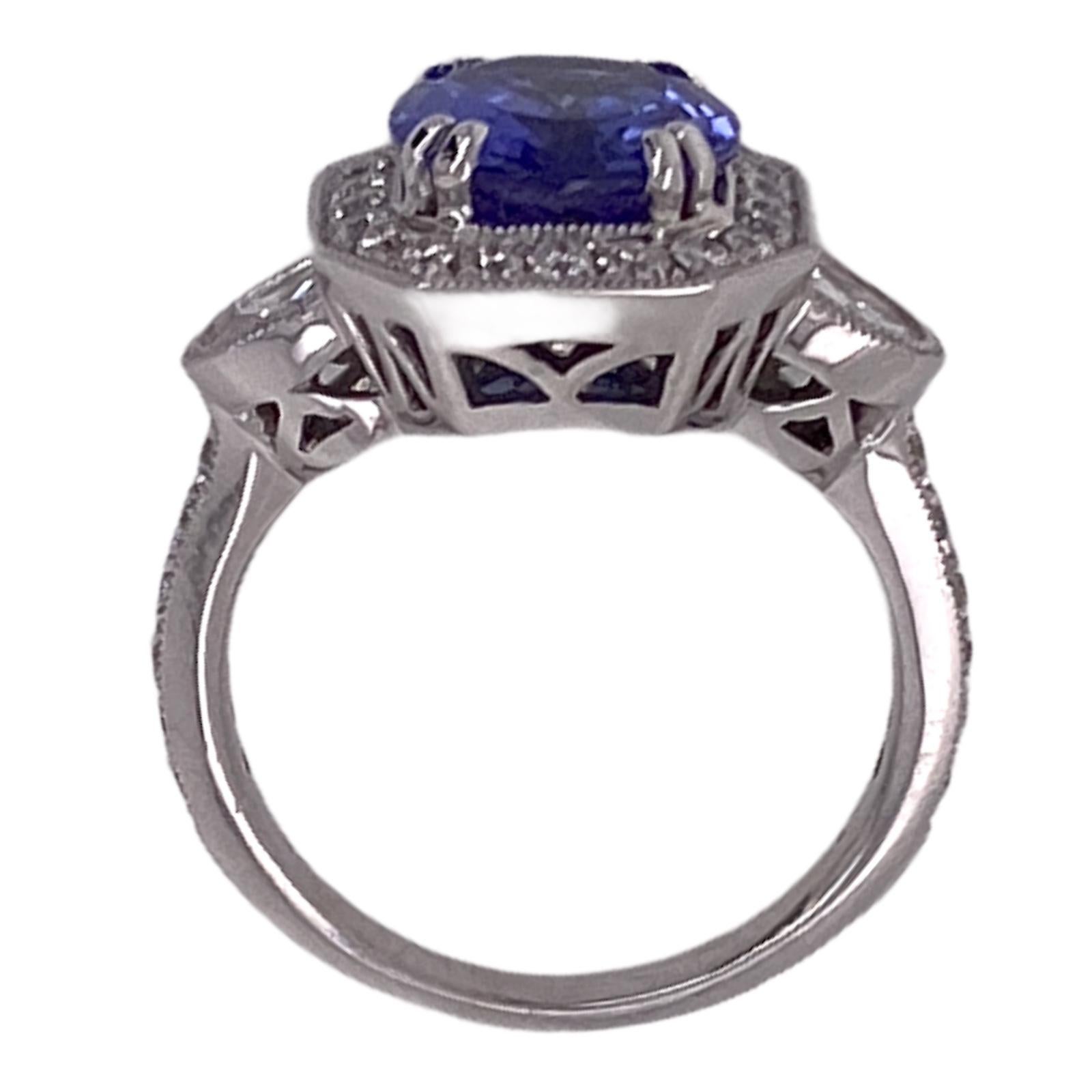 3.50 Carat Oval Tanzanite Diamond 18 Karat White Gold Cocktail Engagement Ring In New Condition In Boca Raton, FL